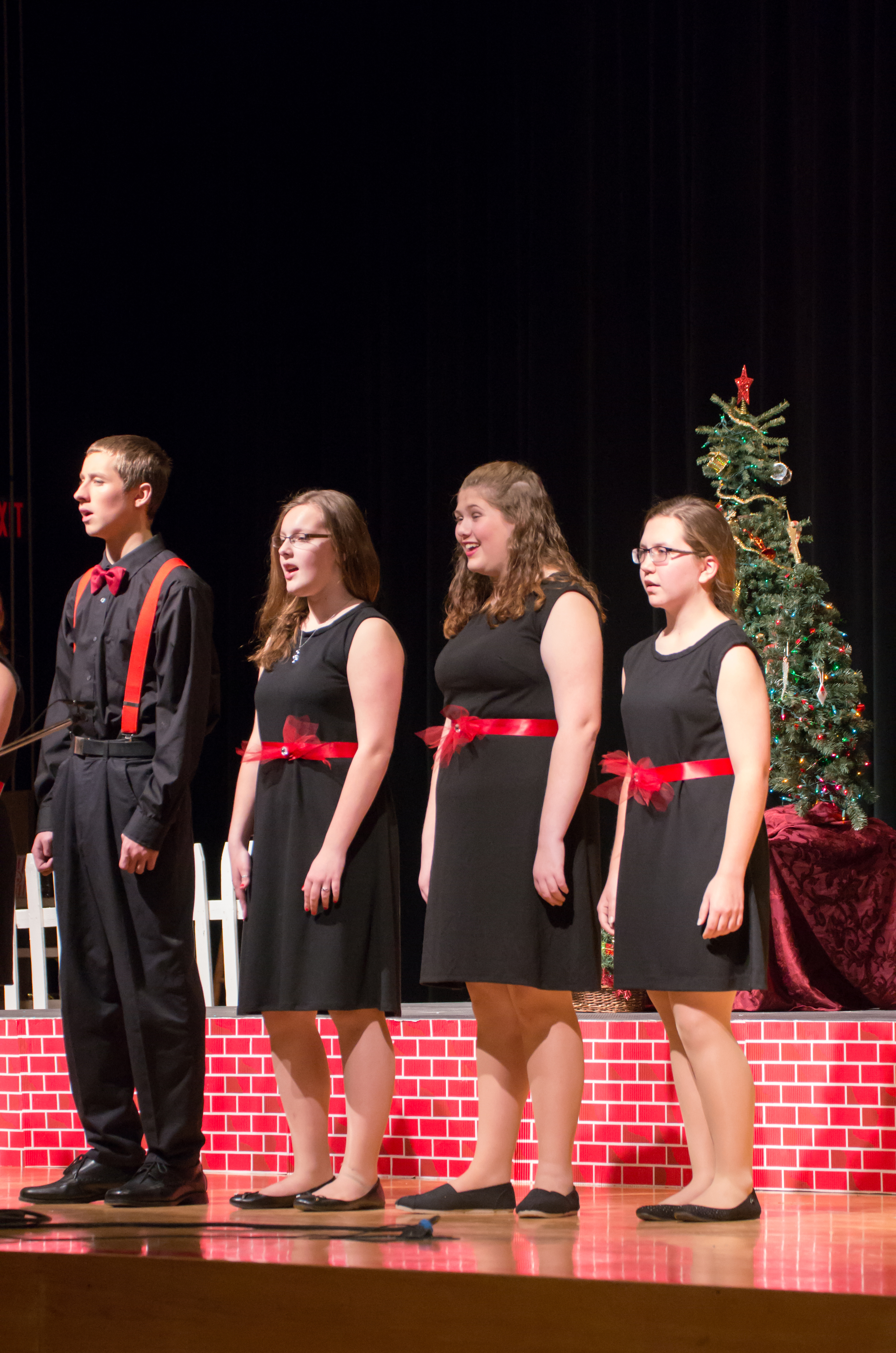 2014-12-13 Holiday Performance-37.jpg