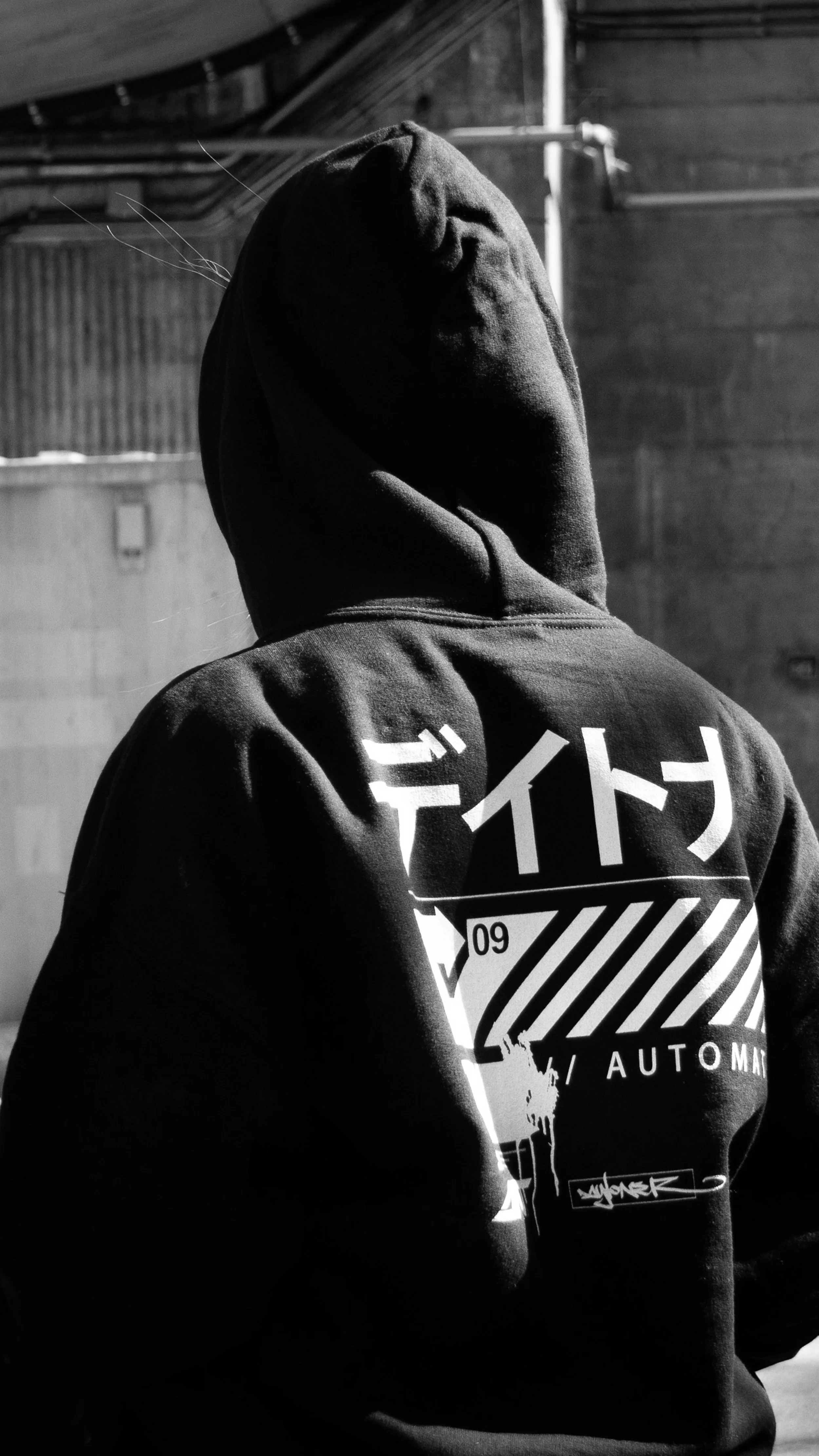 ONI-16-9-3.jpg