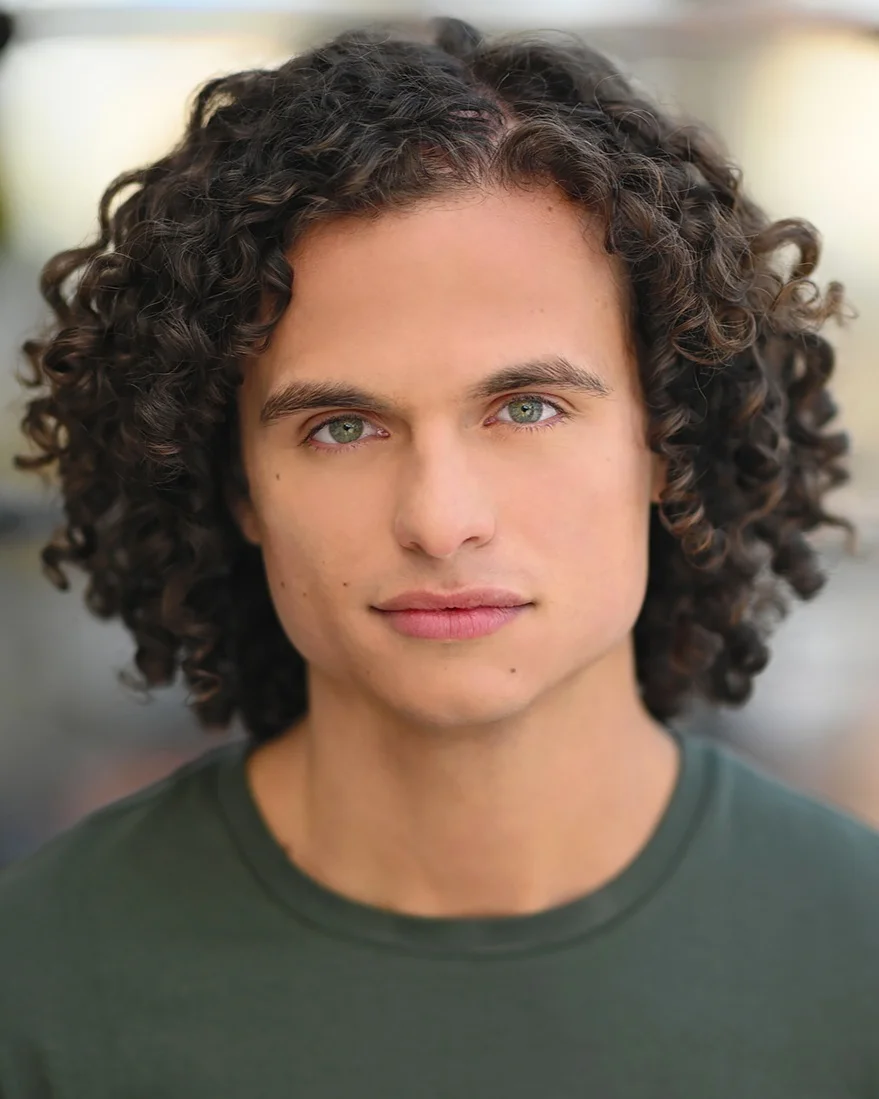 Alexander_Matos_58_FAVORITE_RT.jpg