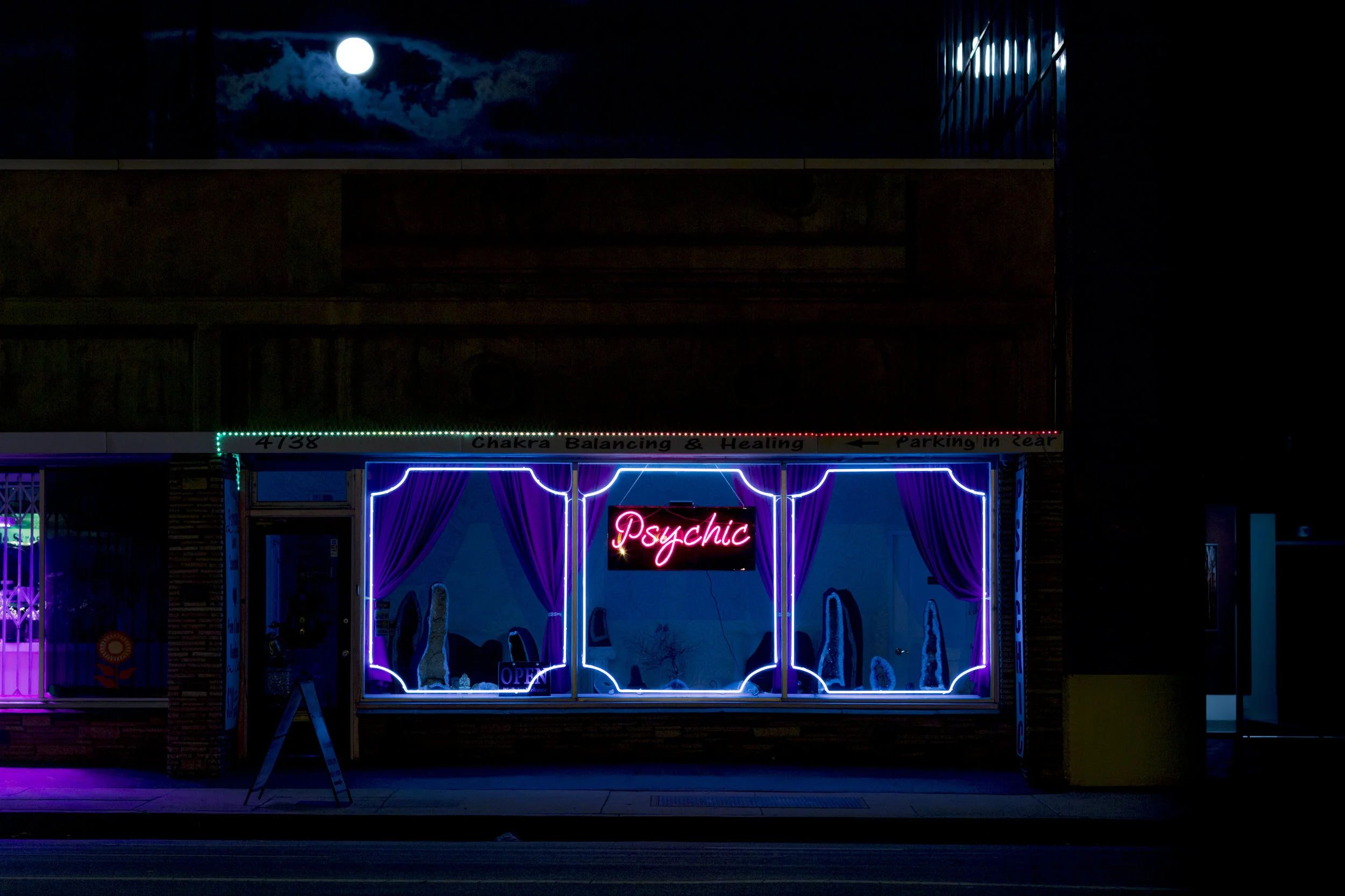 Midnight inquiries_3.jpg