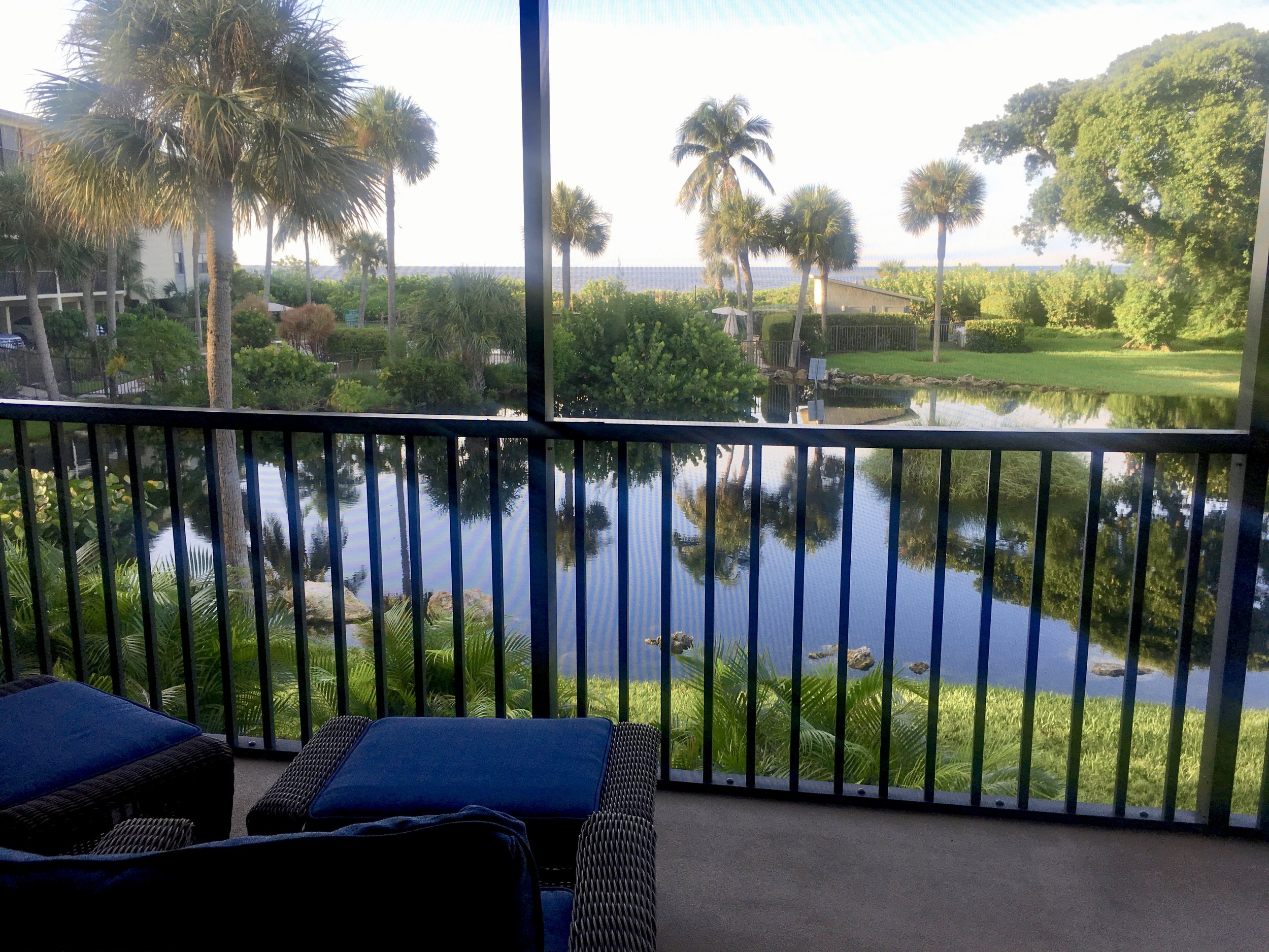 lanai sitting area