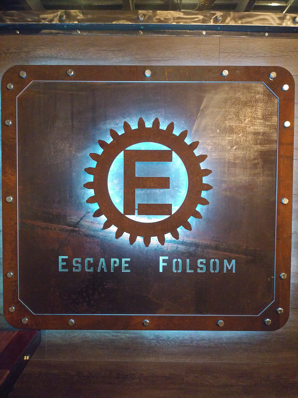 Escape_Folsom_sign.png