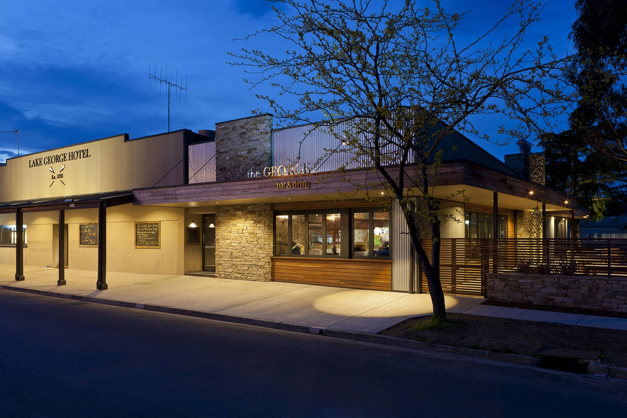 George Bar and Dining (12).jpg