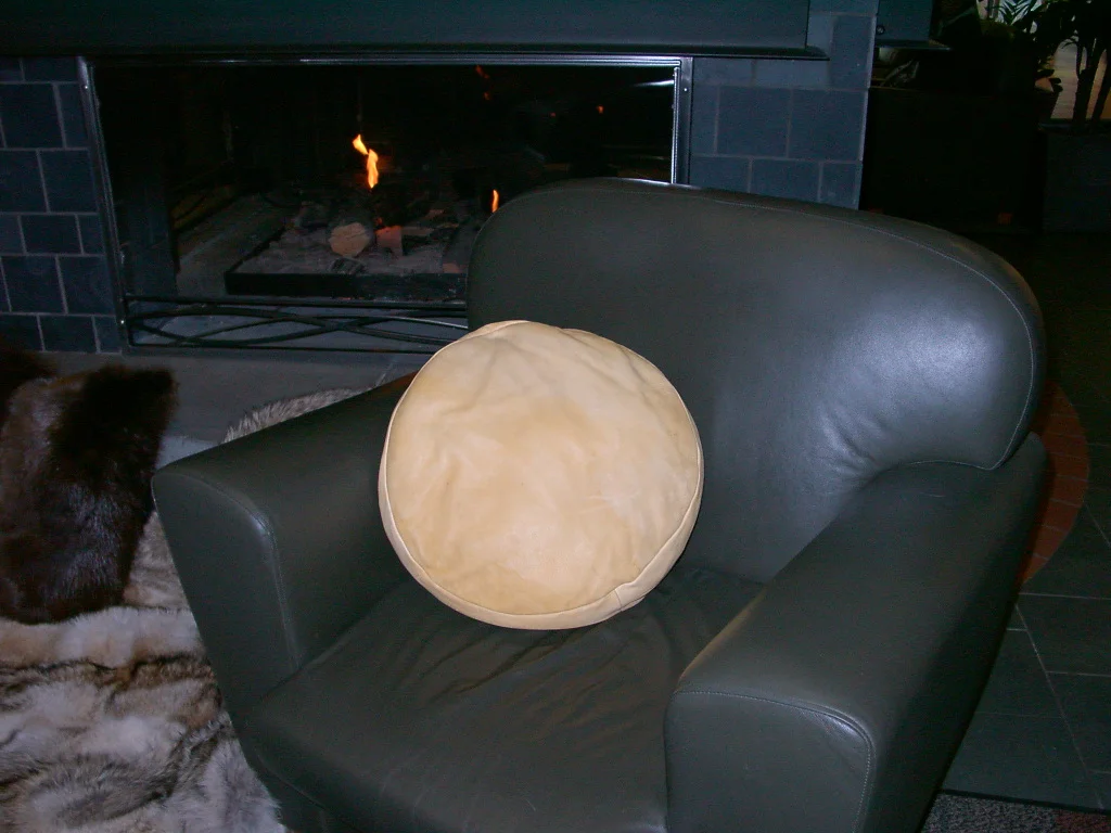 Cushion - Circular Moose Hide