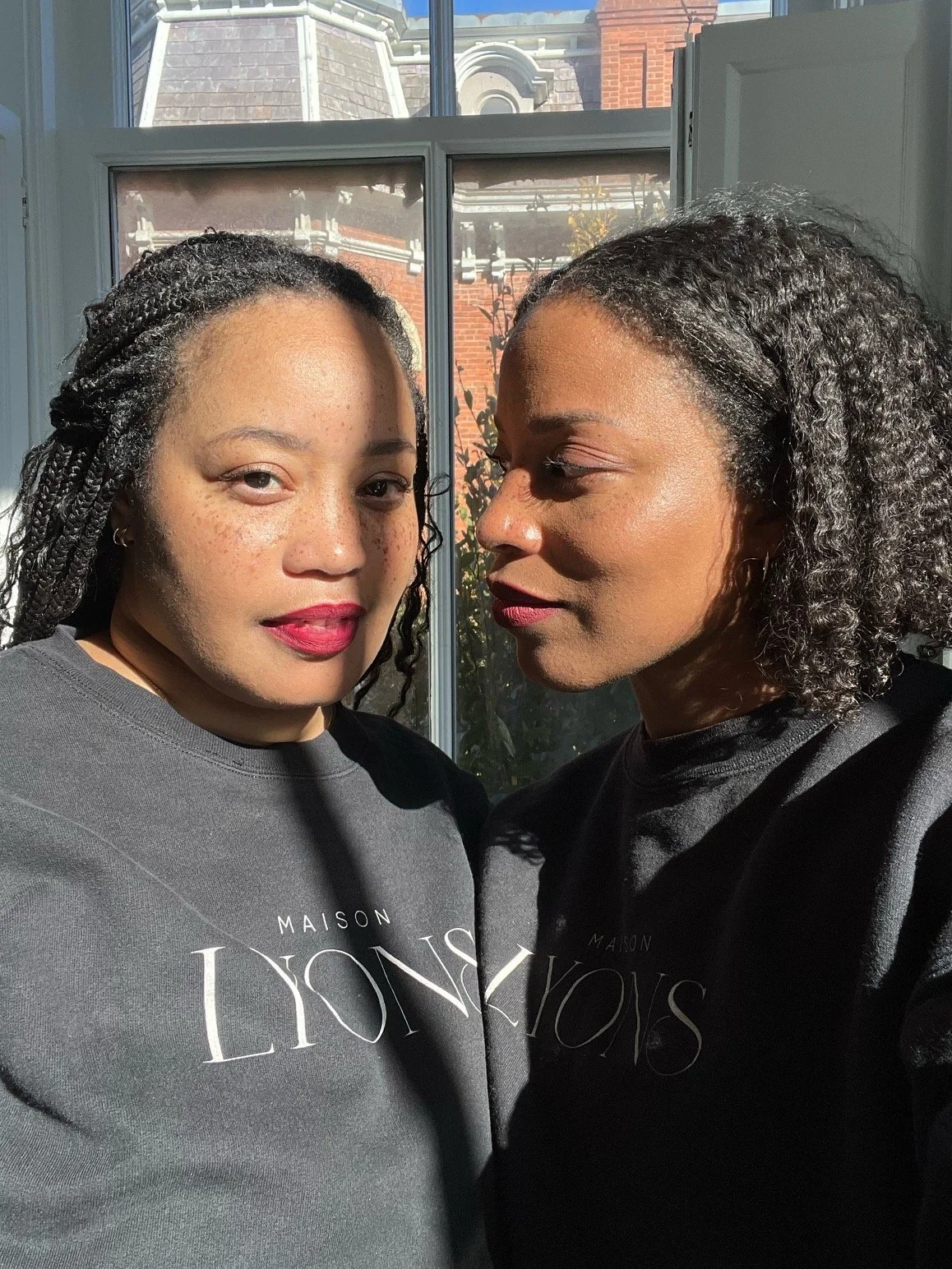 You know what the best review is?
When a client sends her sister. Then her best friend. Then her coworker. 🤍
Word of mouth is everything to us &mdash; and we don't take it lightly.
If someone in your life has been asking about your brows, your lips,