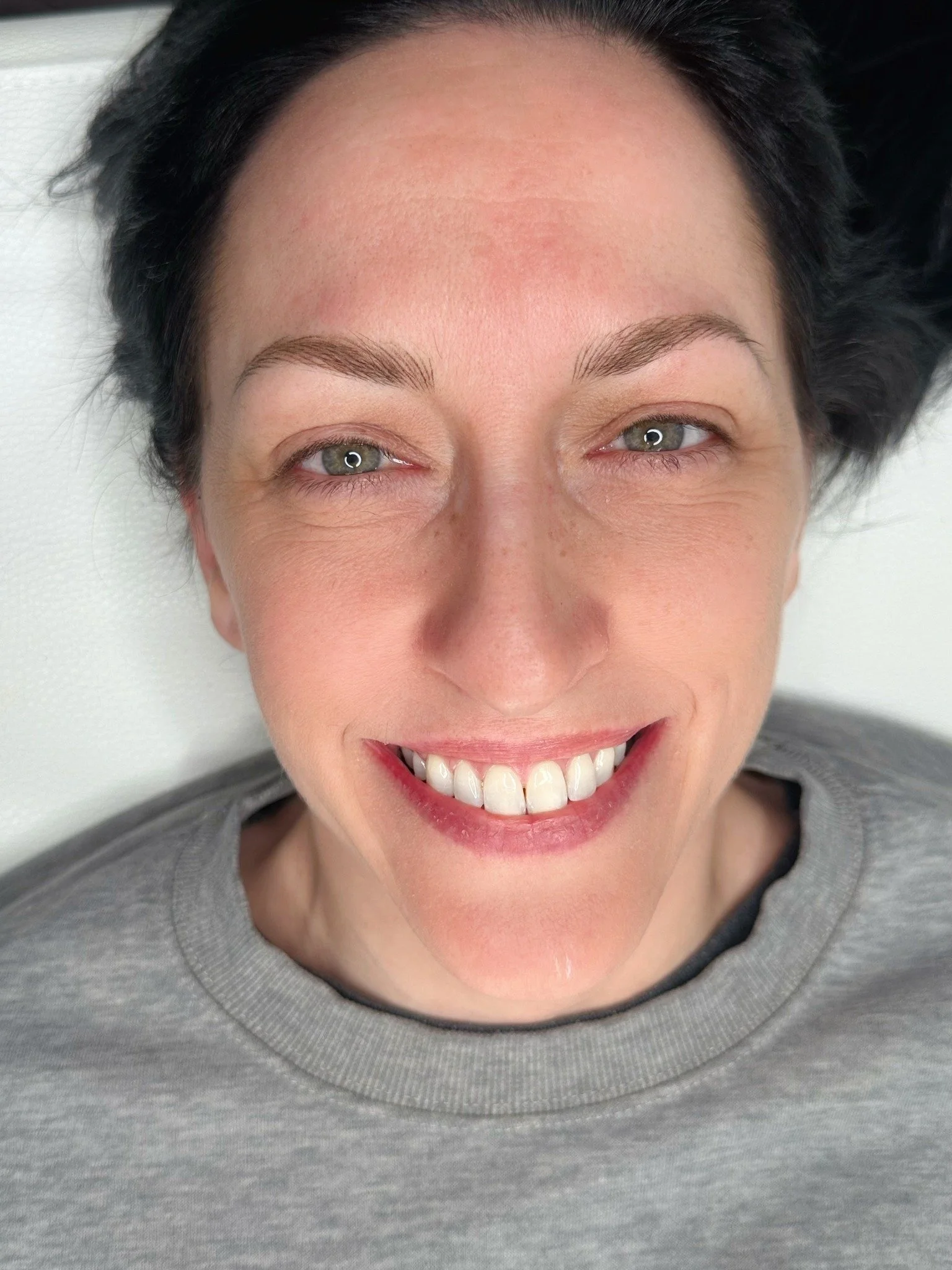 If your brows have always felt like your biggest insecurity, this is for you. 🤍
Thinning. Sparse. Uneven. Overplucked years ago and never quite recovered.
Luxe Soft Nano Brows give you the full natural beautiful brows you've always wanted. Let this 