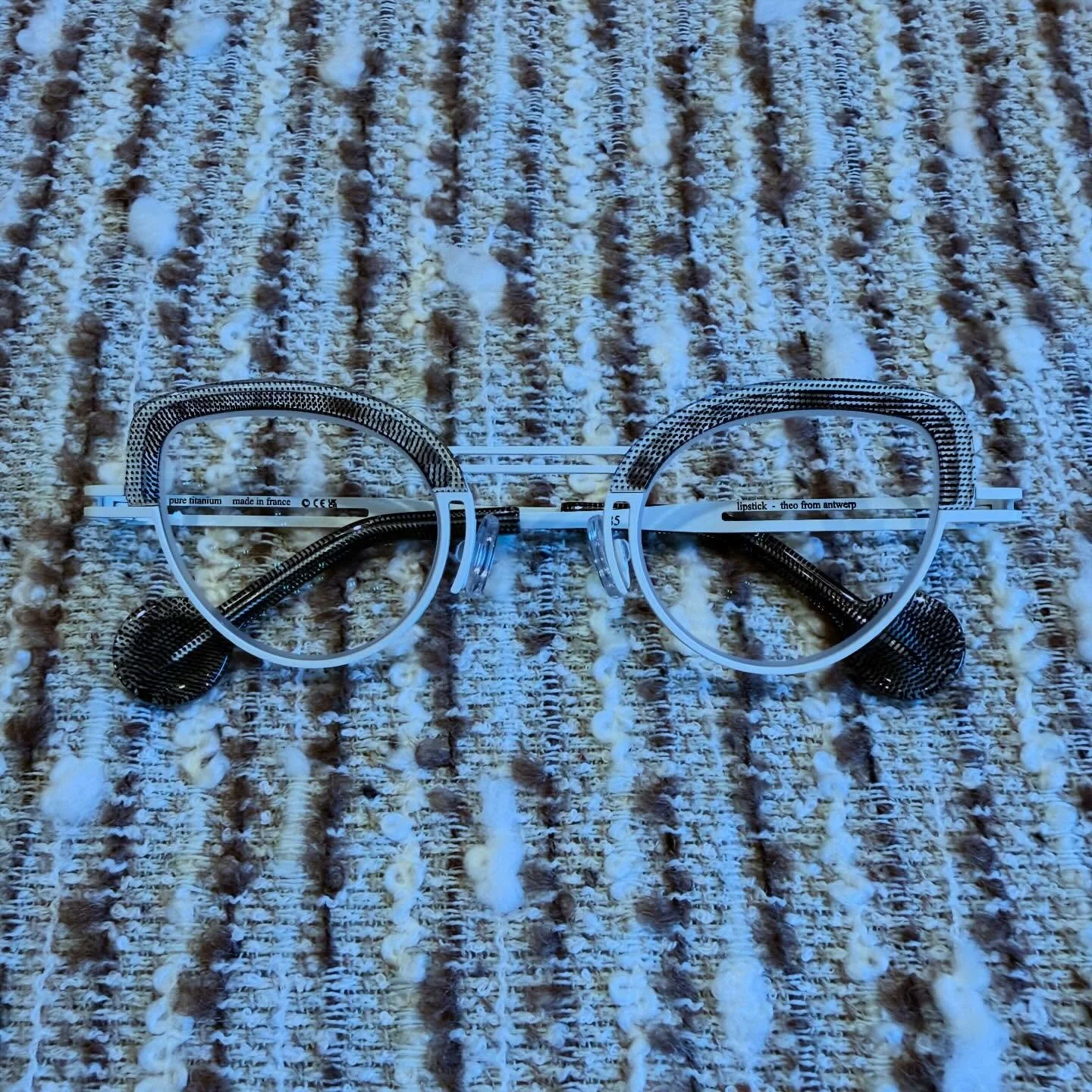 Feeling it Fabric Fridays. @theoeyewear