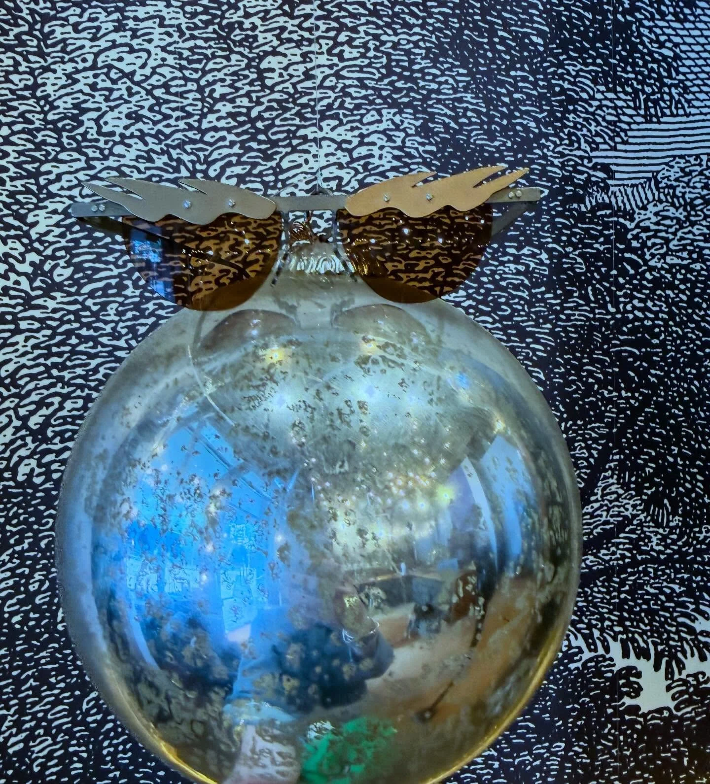 Lightening speed &hellip; the approach of Christmas @theoeyewear