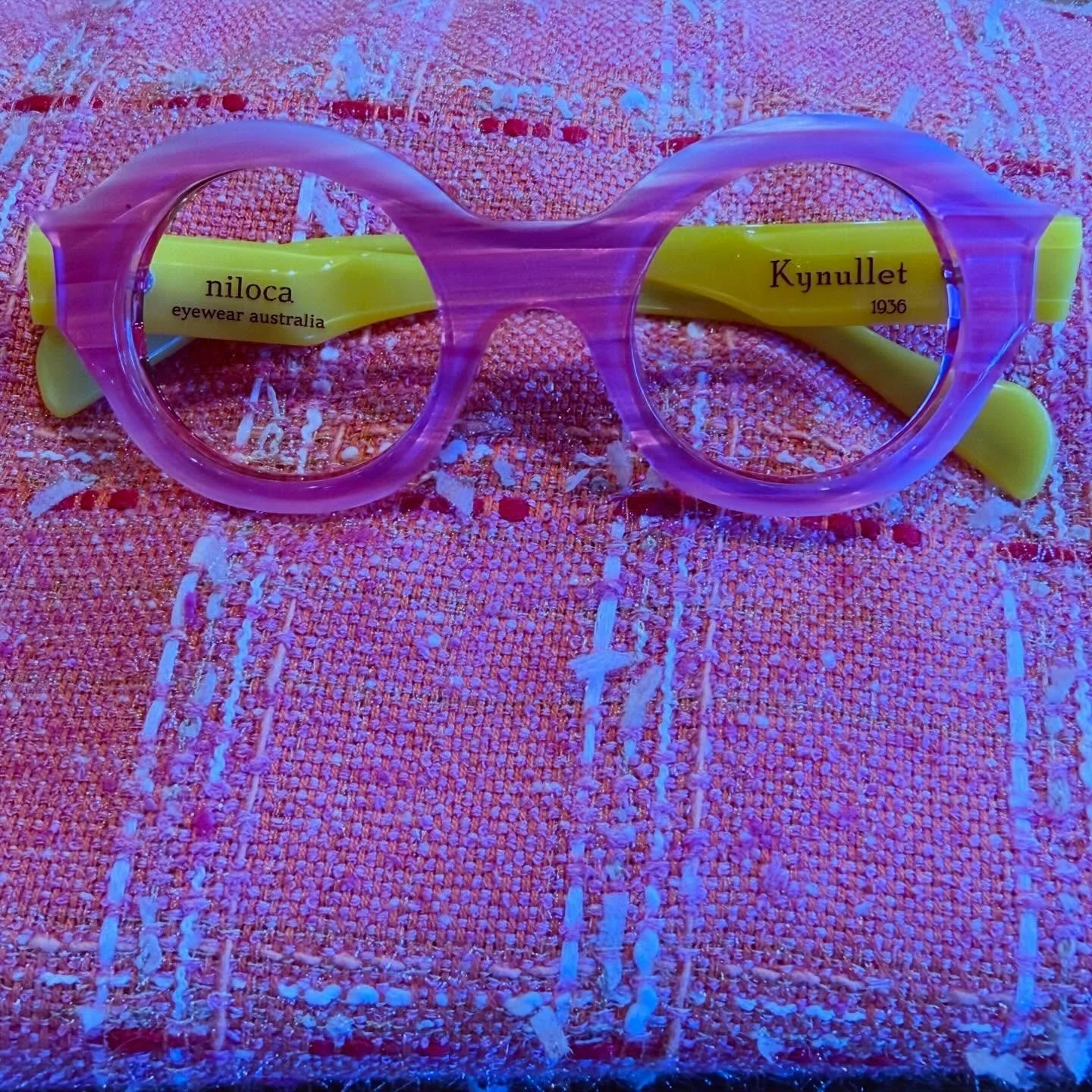 Feeling it with fabric Friday @niloca_eyewear