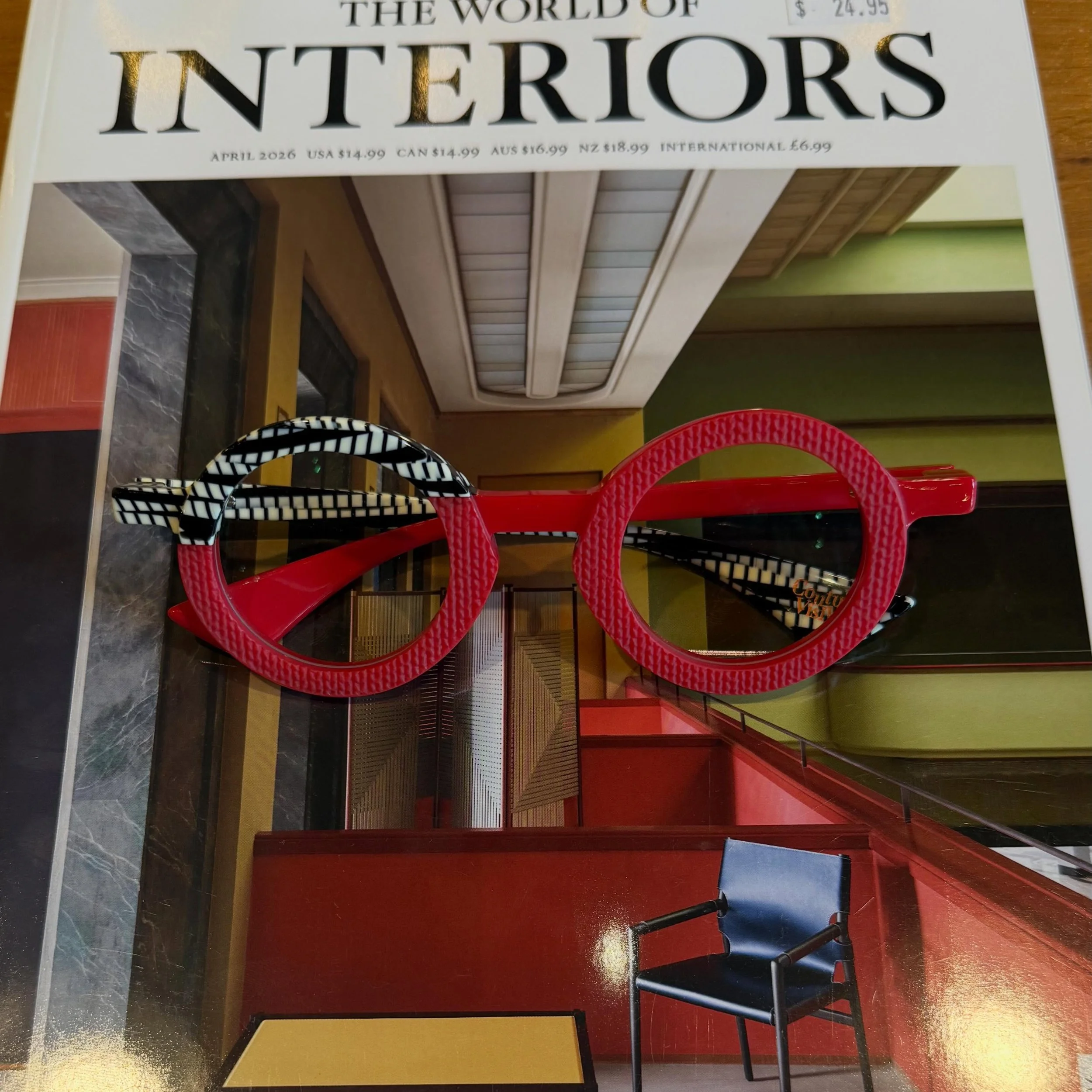Inspiration without comments @pieromassaroeyewear  Read a Magazine