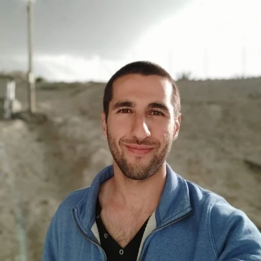 Yahia Showgan, Graduated in 2024 with a Thesis in Computer Science