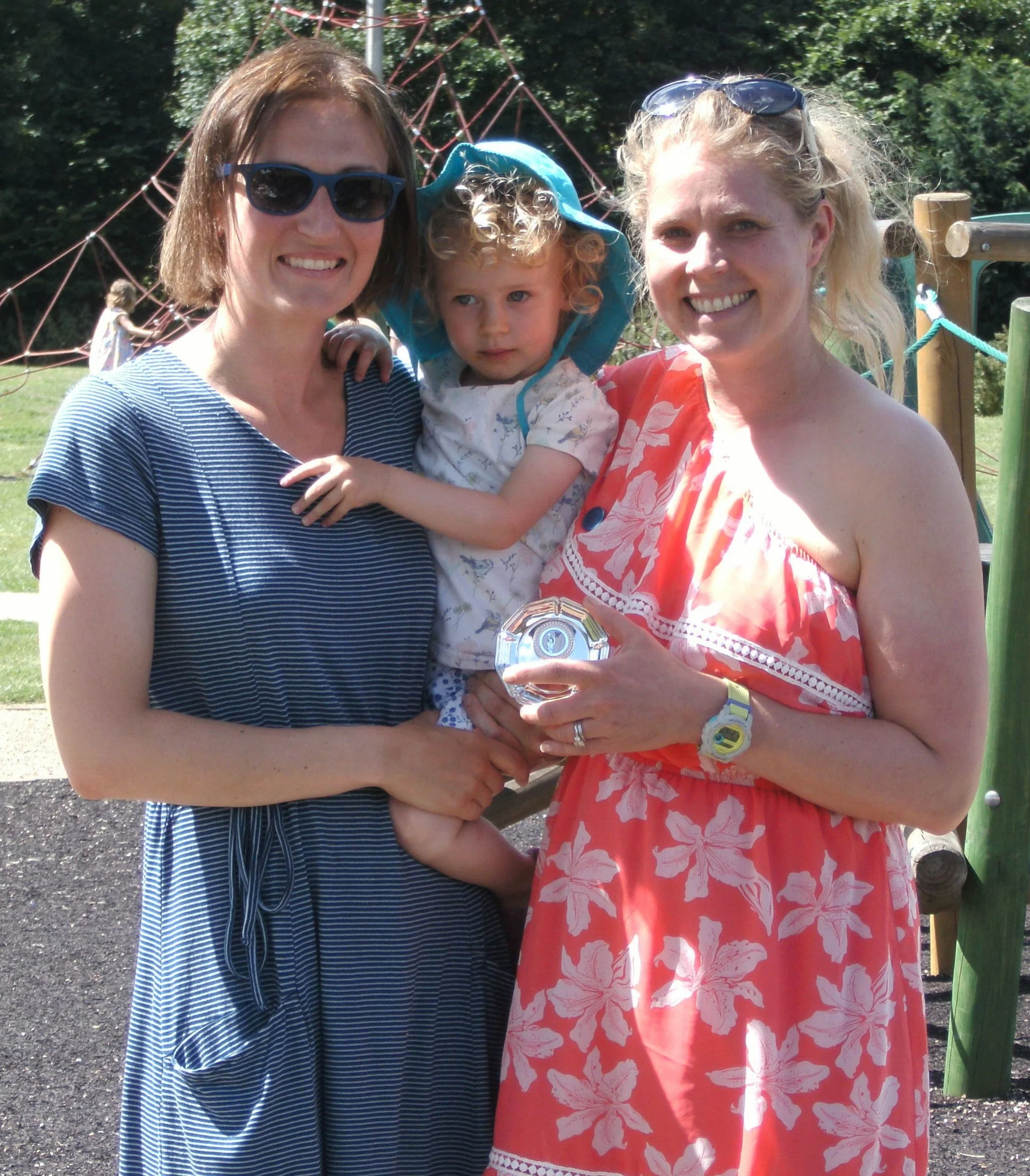 Liv P awards Sarah S the Captain's Choice Award