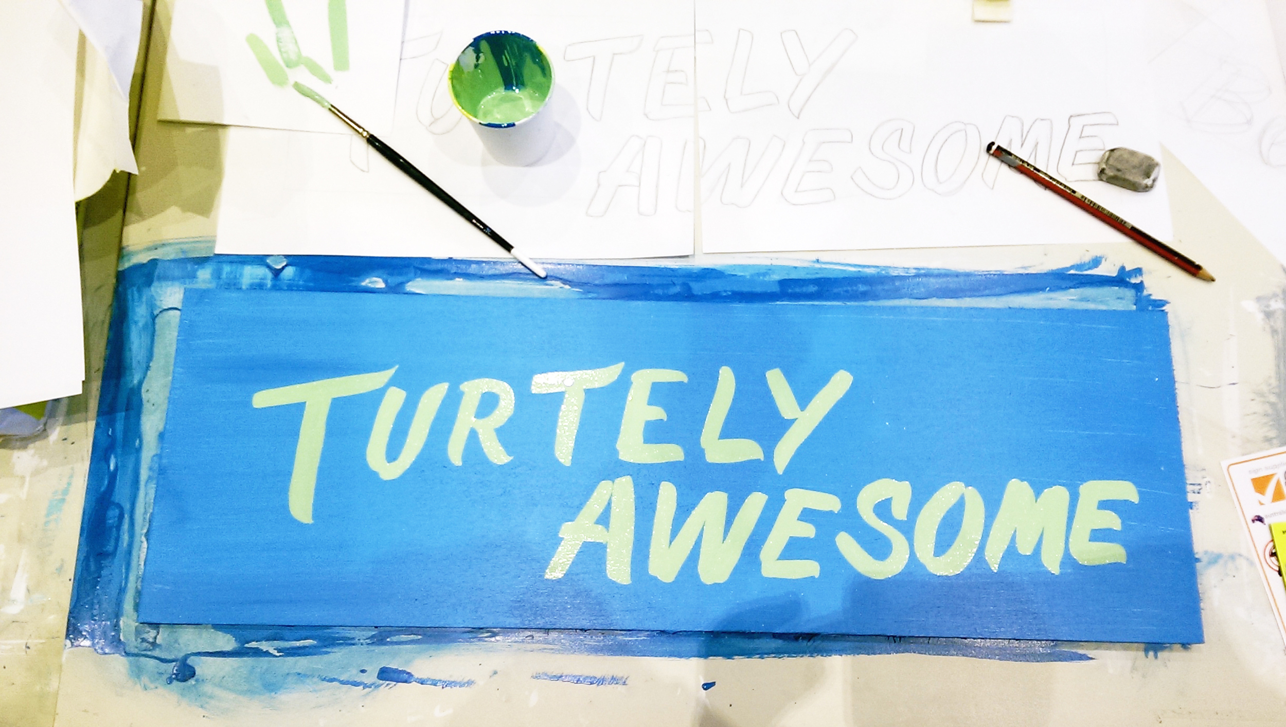 Adding the light mint green to the typeface