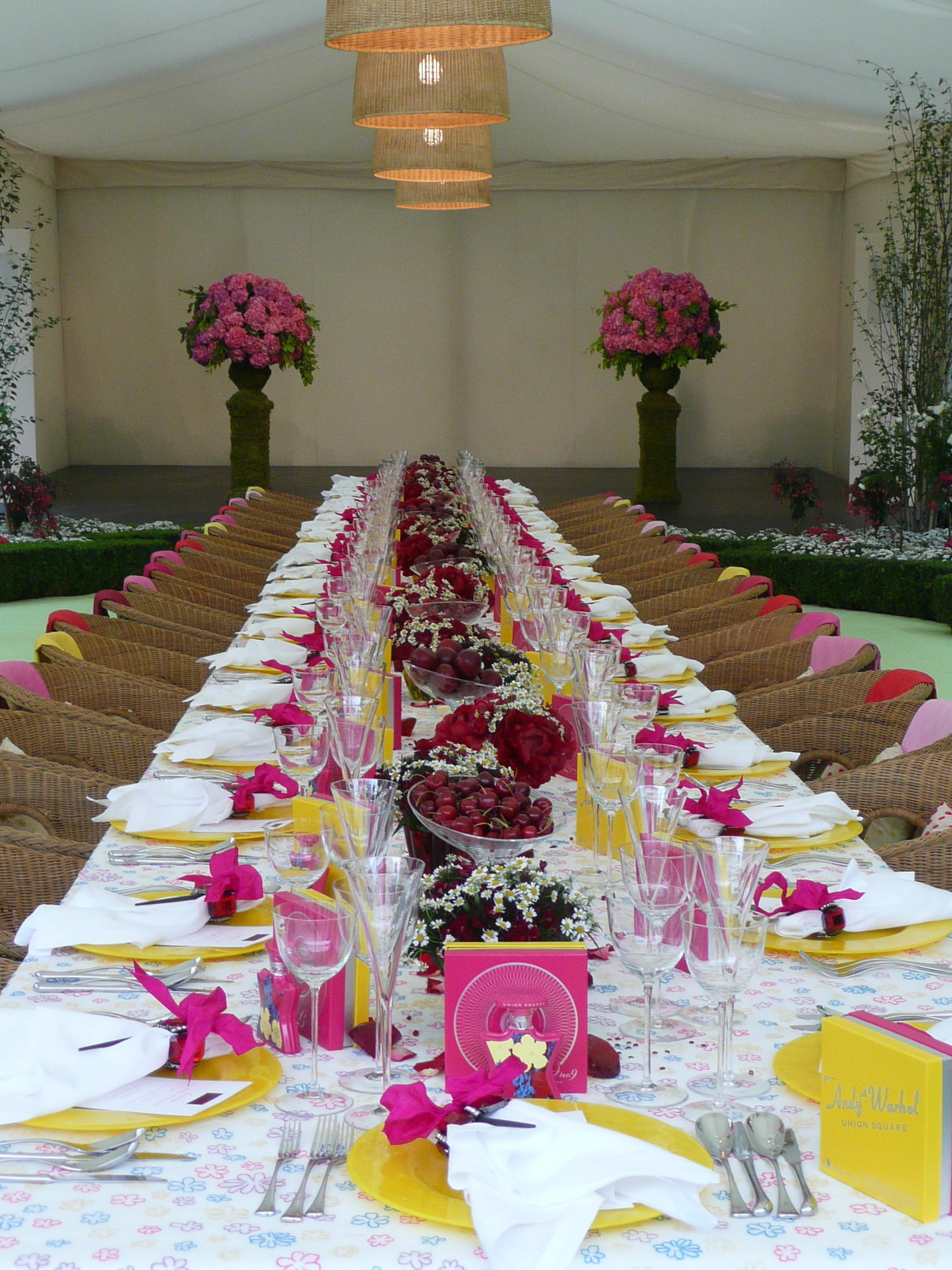 Detail talbe decorations.jpg