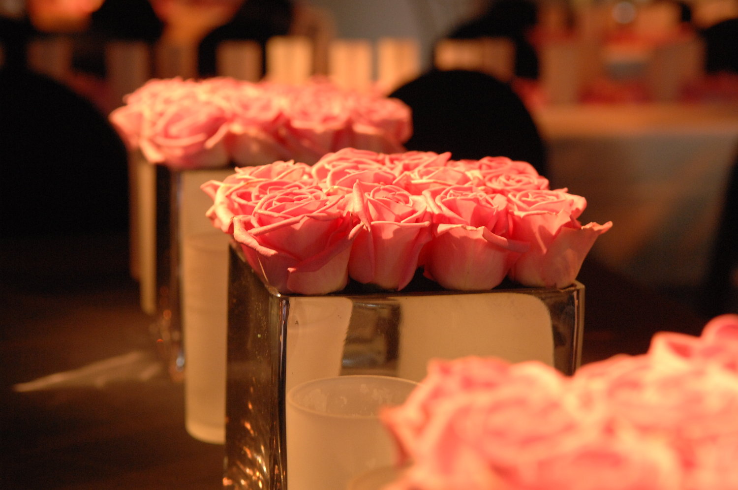 flower table centre contemporary.jpg
