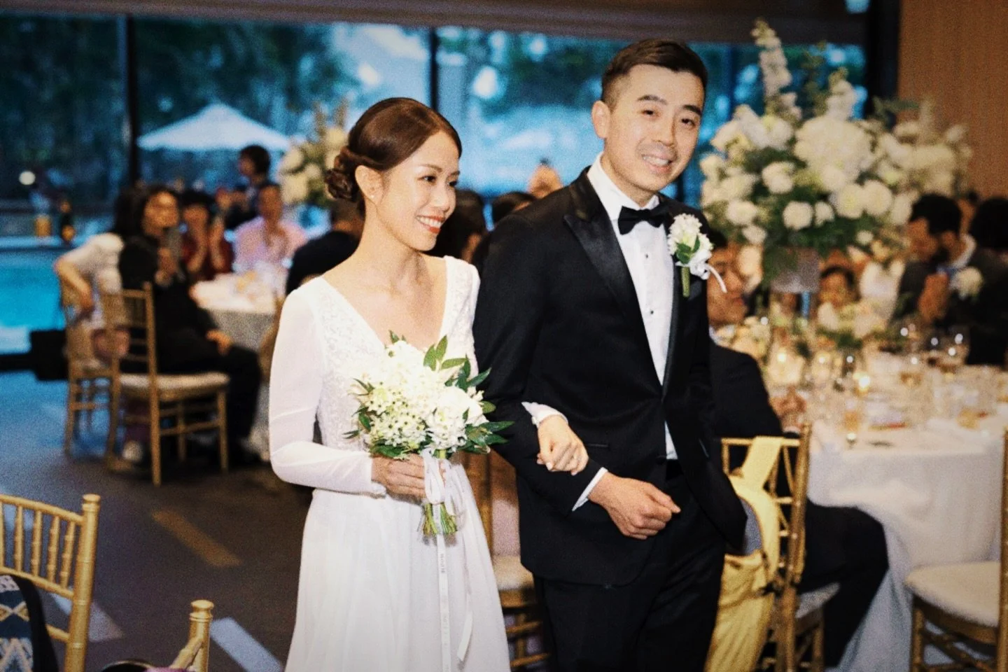 Bride| Michelle
Makeup |Hana @nov.makeup.hk
Hair | JJ @hana.makeup.studio.hk
- - - - - - - - - - - - - - - - - - - - - - - - - - - - - - 
𝑵𝒐𝒗. 𝑩𝒓𝒊𝒅𝒂𝒍 𝑴𝒂𝒌𝒆𝒖𝒑 𝑻𝒆𝒂𝒎 新娘化妝
🌟自家培訓 • 專業化妝師團隊🌟
𝐀𝐥𝐥 𝐦𝐚𝐤𝐞𝐮𝐩 𝐚𝐫𝐭𝐢𝐬𝐭 𝐚𝐫