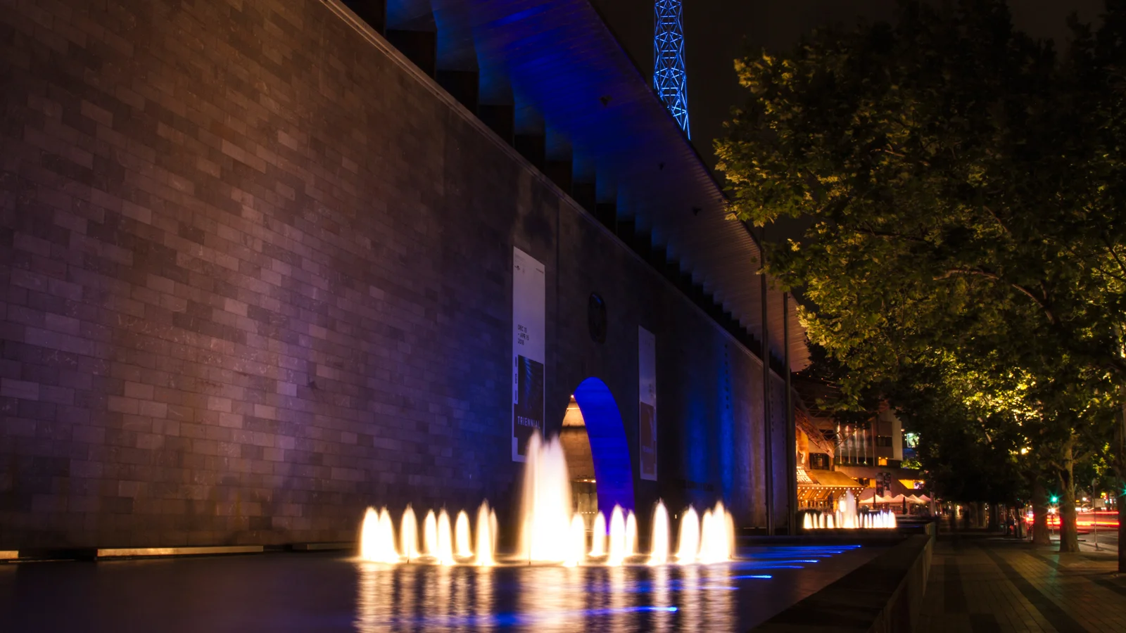 2017-Dec-Melbourne-NGV-Night-1600-900.jpg