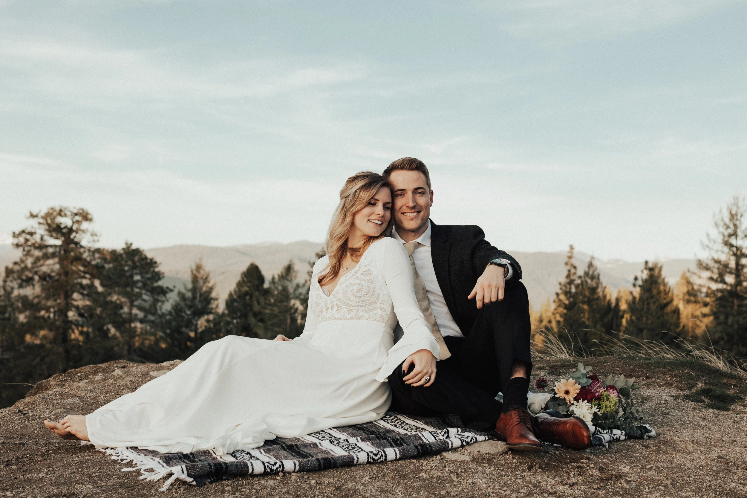 Intimate wedding photographer Sacramento