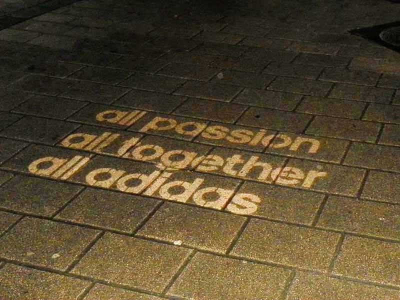 advertising--using-reverse-graffiti-cleaned-advertising.jpg