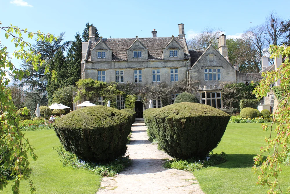 Barnsley house.JPG