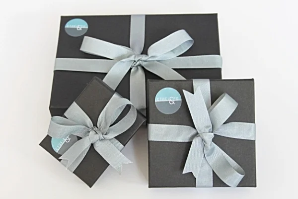 gift_boxes.jpg
