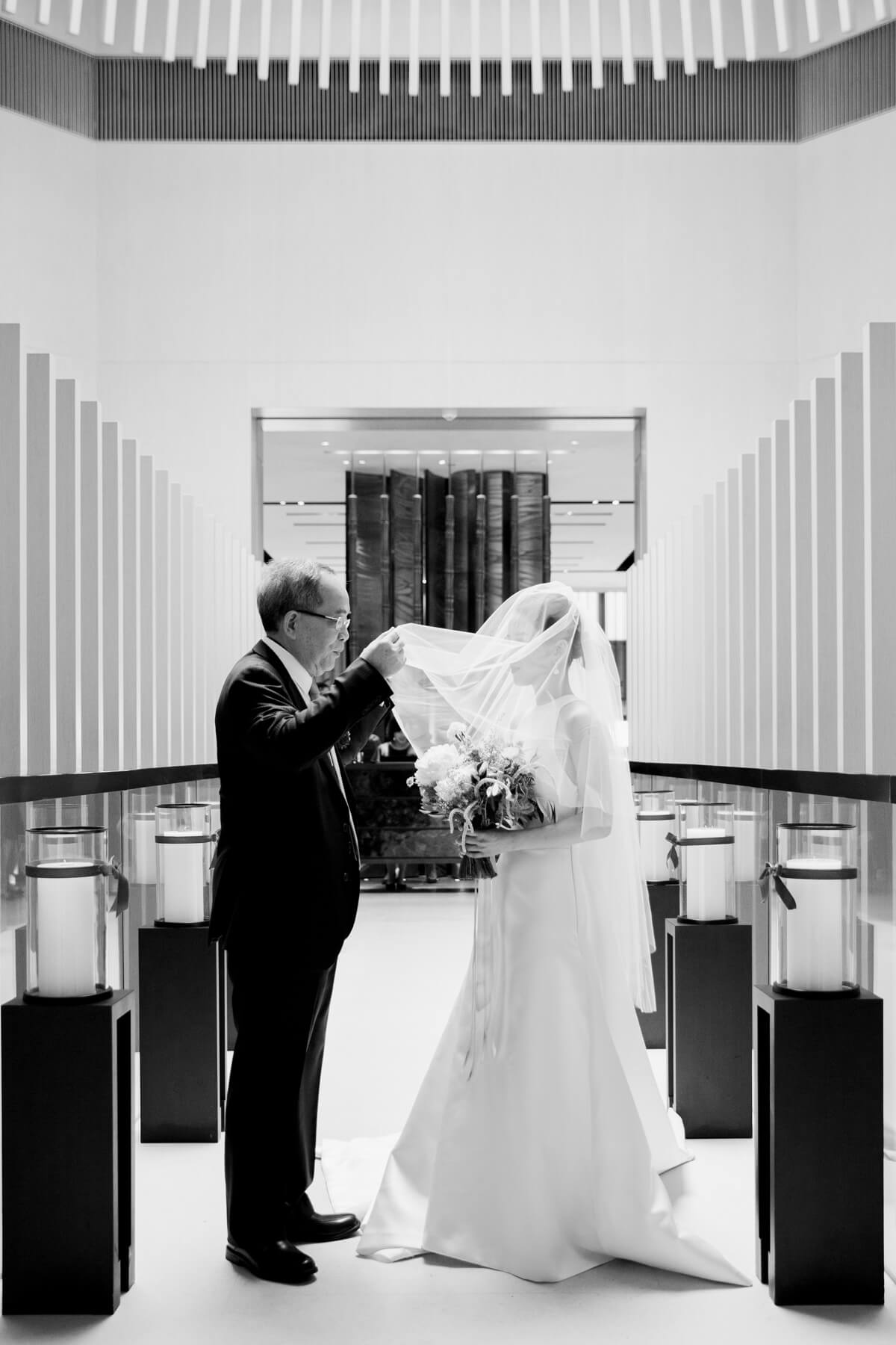 nikkiloveu-hongkong-weddingday-theupperhouse-as-009.jpg