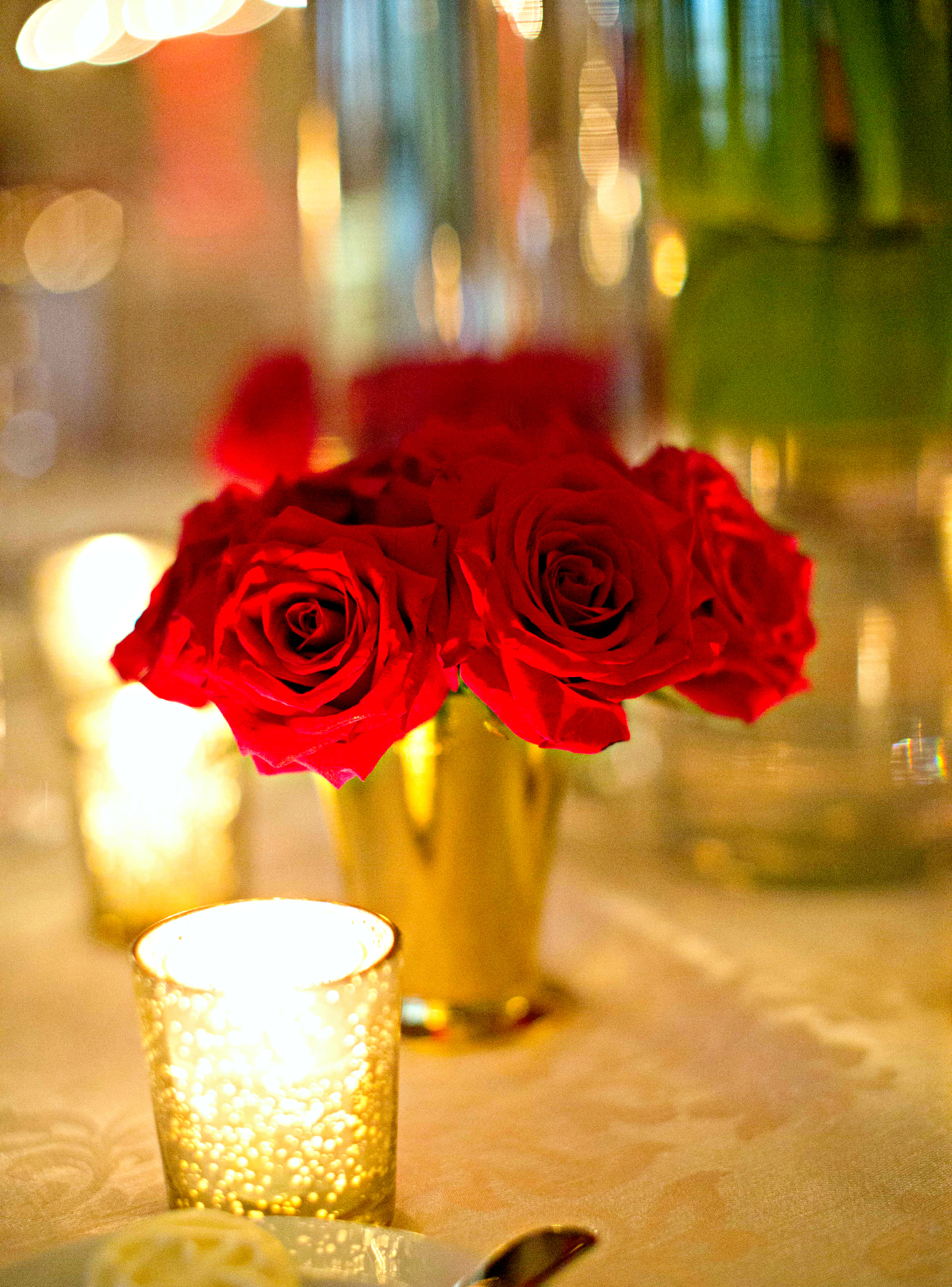 Red and Gold Wedding Details | Breakers West Country Club Wedding