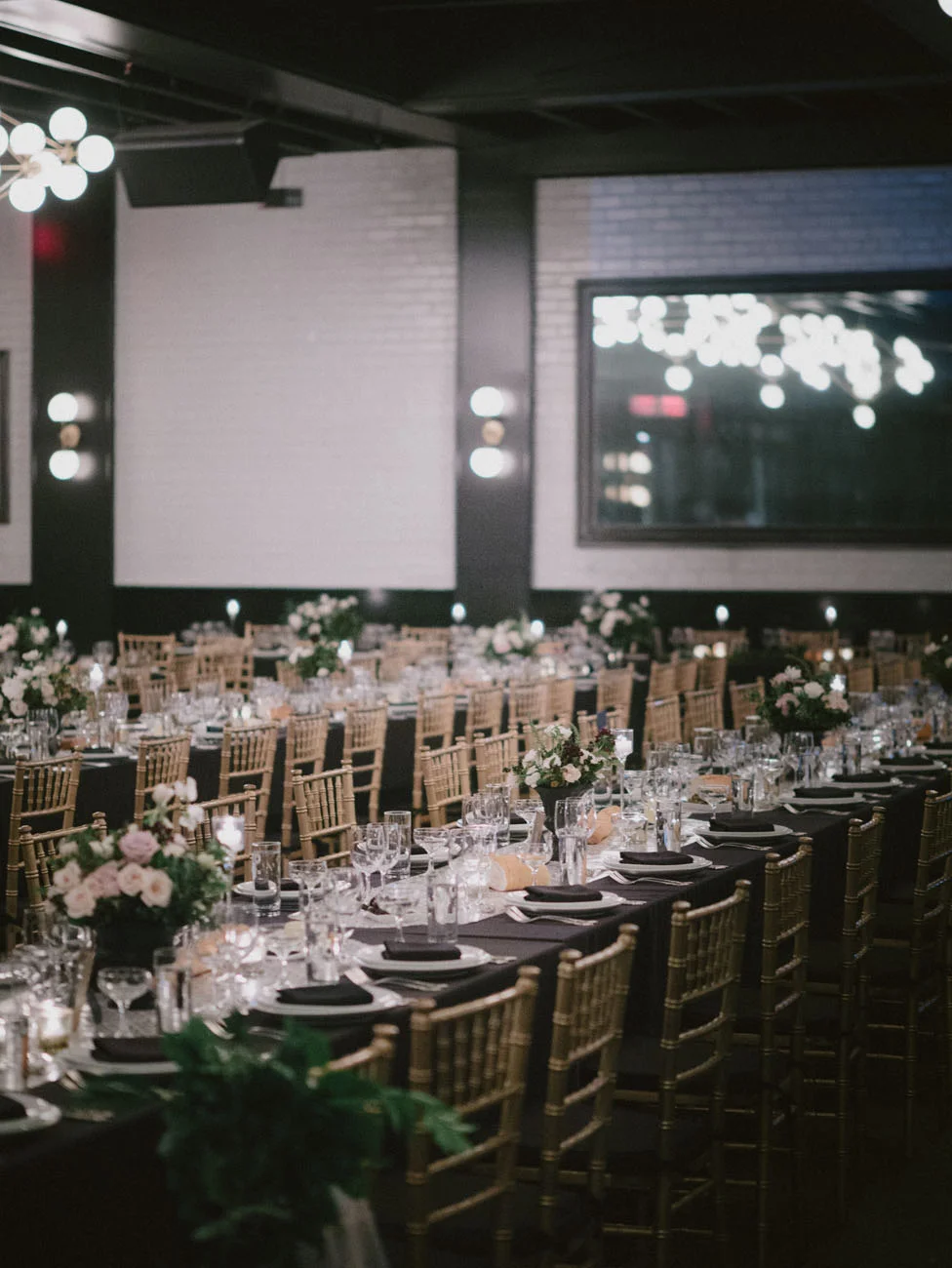 5WestStudios_Rebekah+Stephen035.jpg