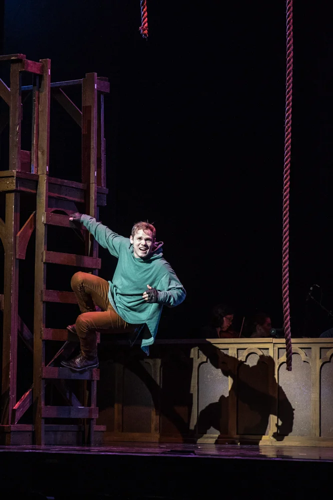 KatStiennon_Hunchback-1.jpg