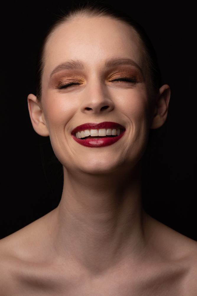 Rachel Reeter, The Rock Agency; MUA: Bao Artistry