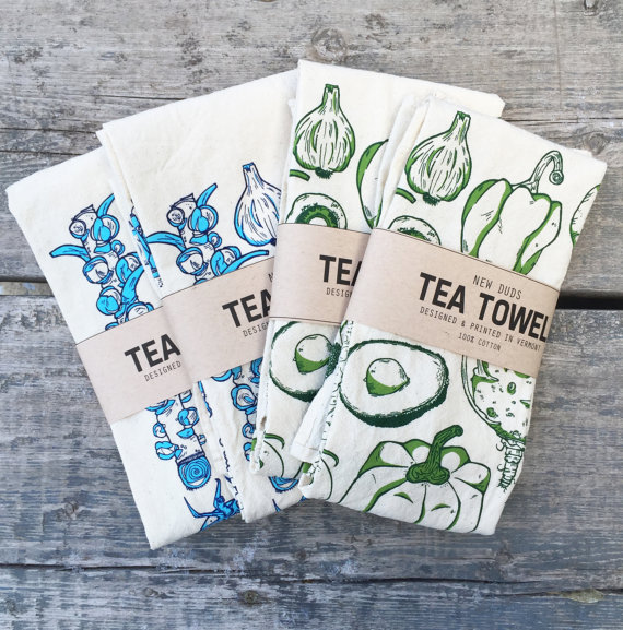 Veggie tea towels !! I'm so in love.