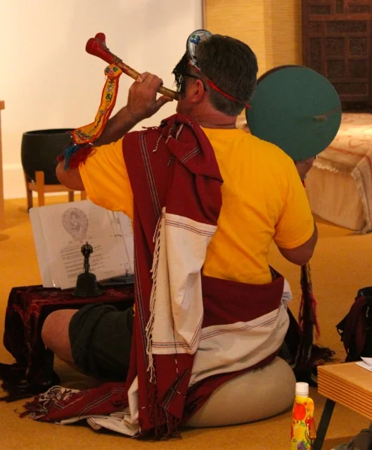 Chöd  One of the main sadhanas practiced at the Movement Center is Chöd. Chöd means “cutting through,” cutting through tensions, doubts, fears, obstacles and obscurations that deny us access to the joy within us.  The heart of the Ch