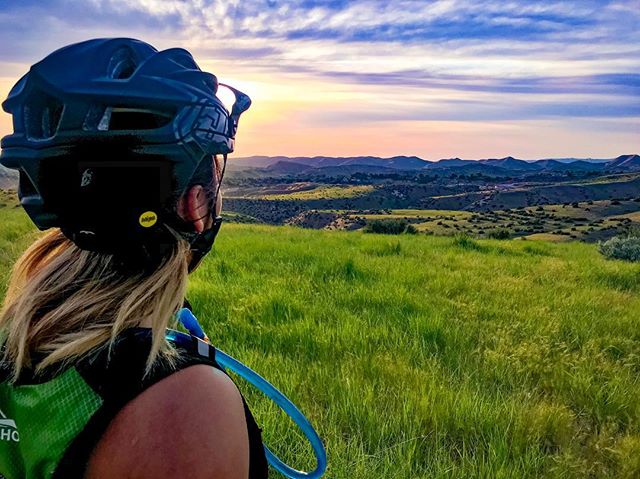 Those Idaho sunsets .
.
.
.
.
#idaho #mountainbike #sunset #nature #getoutstayout #outdoors #id #boise #strava #neverstopexploring