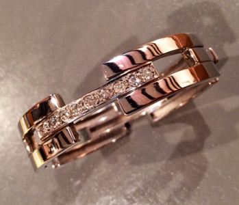 diamond-gold-bangle.jpg