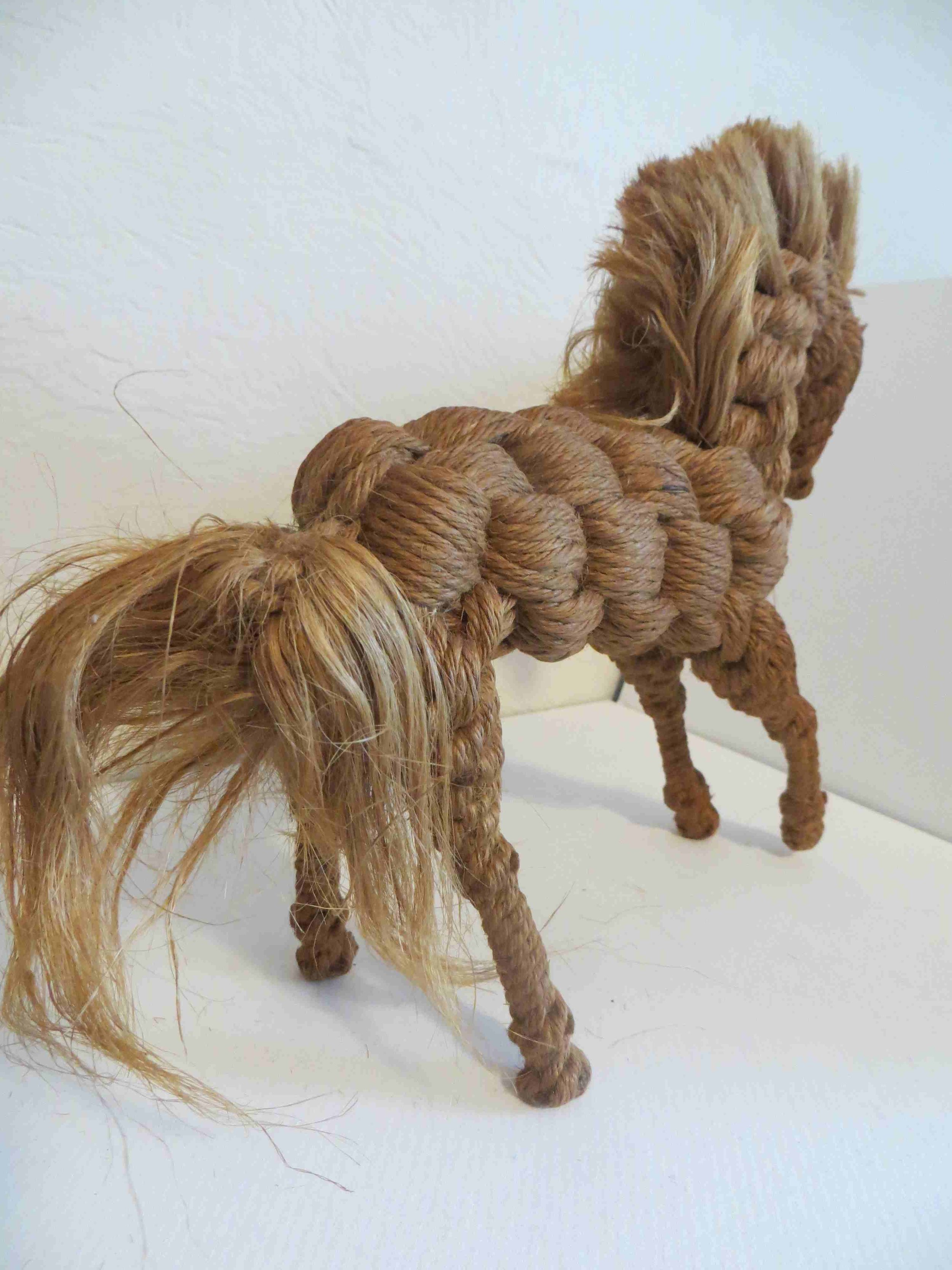 Twine Horse sculpture by Raiford FL INmate ARtist-020.jpg