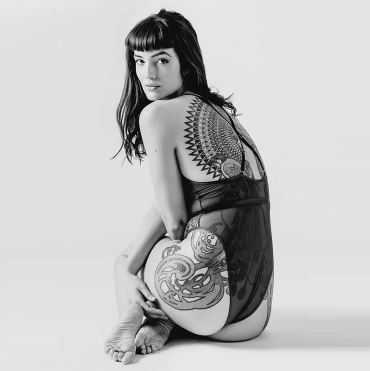 SHORT POSES / POSES CORTAS con @ninette_shibara