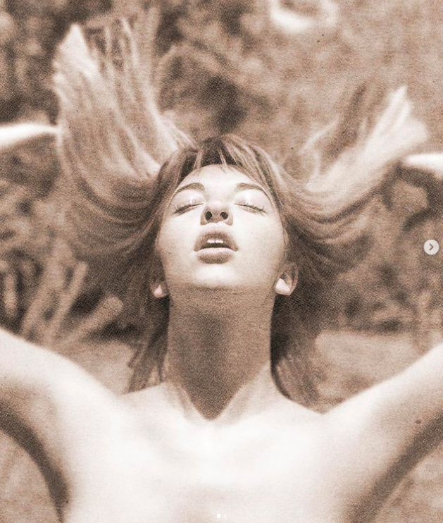 SHORT POSES / POSES CORTAS con @salsavalent1na