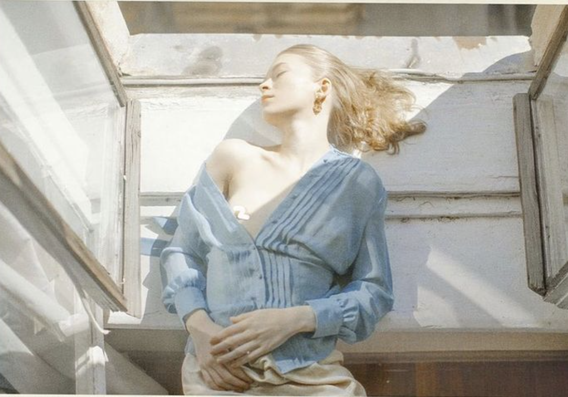 SHORT POSES / POSES CORTAS con @pixie.iana