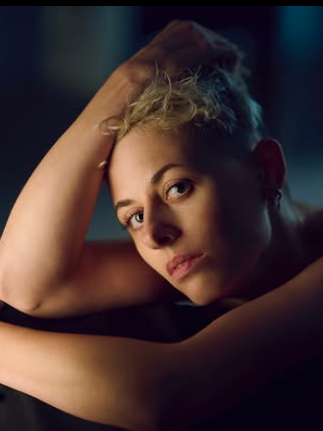 SHORT POSES / POSES CORTAS con @matriarchyofmoans