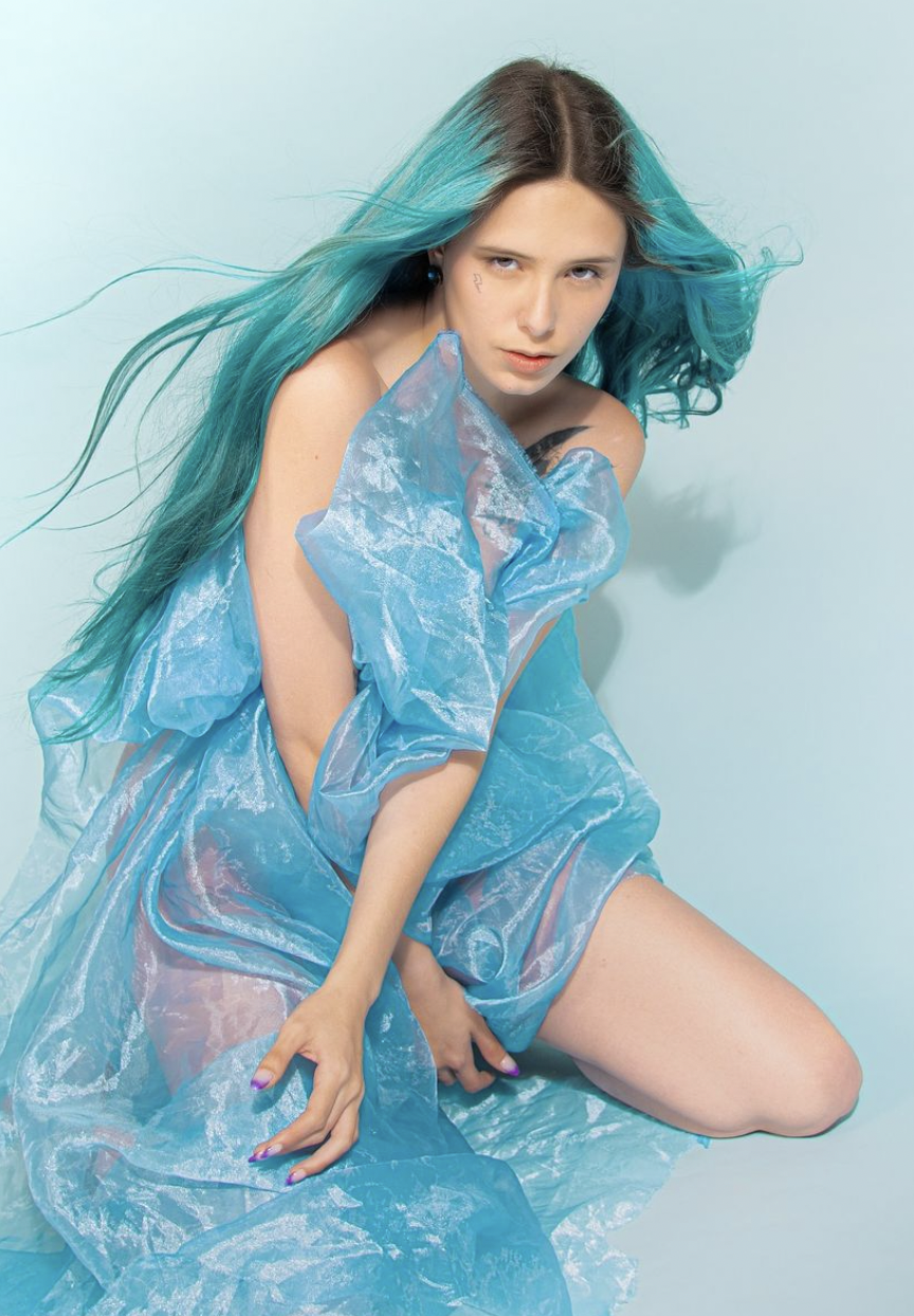 LONG POSE / POSE LARGA con @aariiio