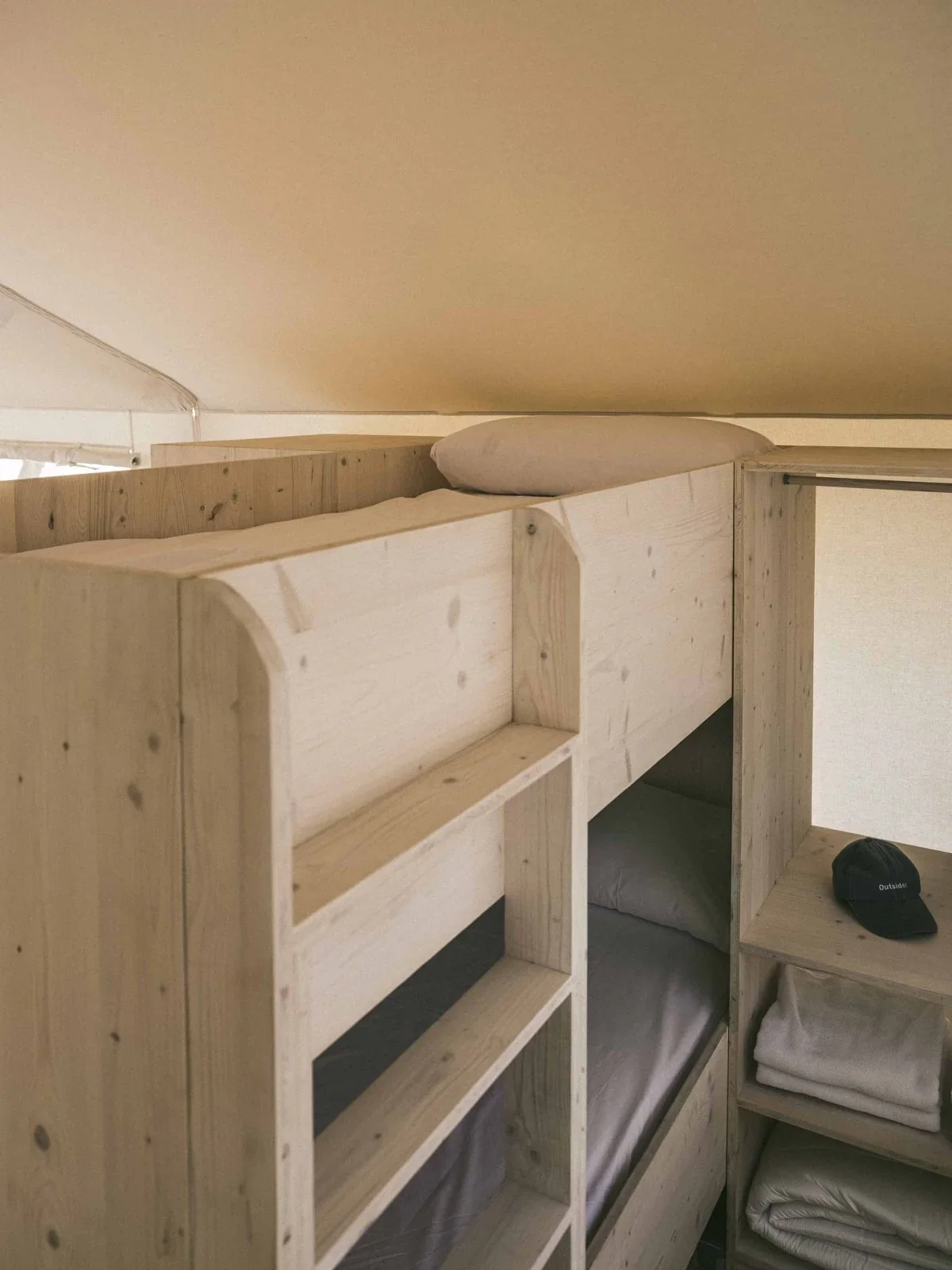 Opción A: Plaza Individual en Litera