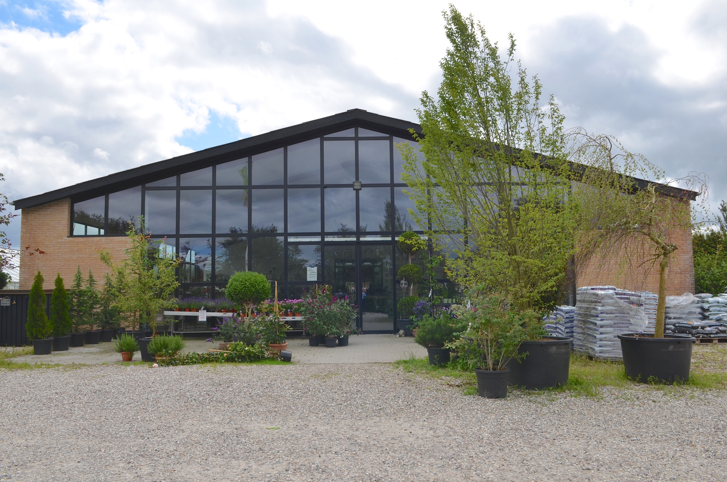 Verdens ældste planteskole ligger i Blovstrød Sogn.