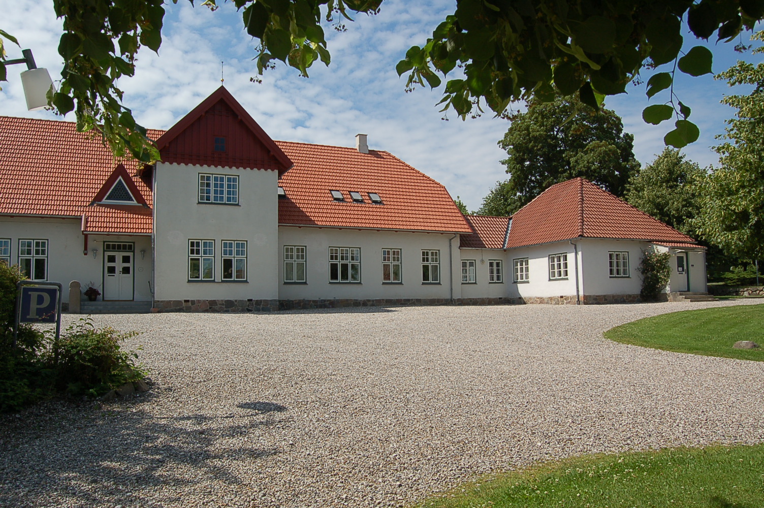 Blovstrød Sognegård åbner dørene for foredrags- og musikaftenen den 26. august. Foto: AOB