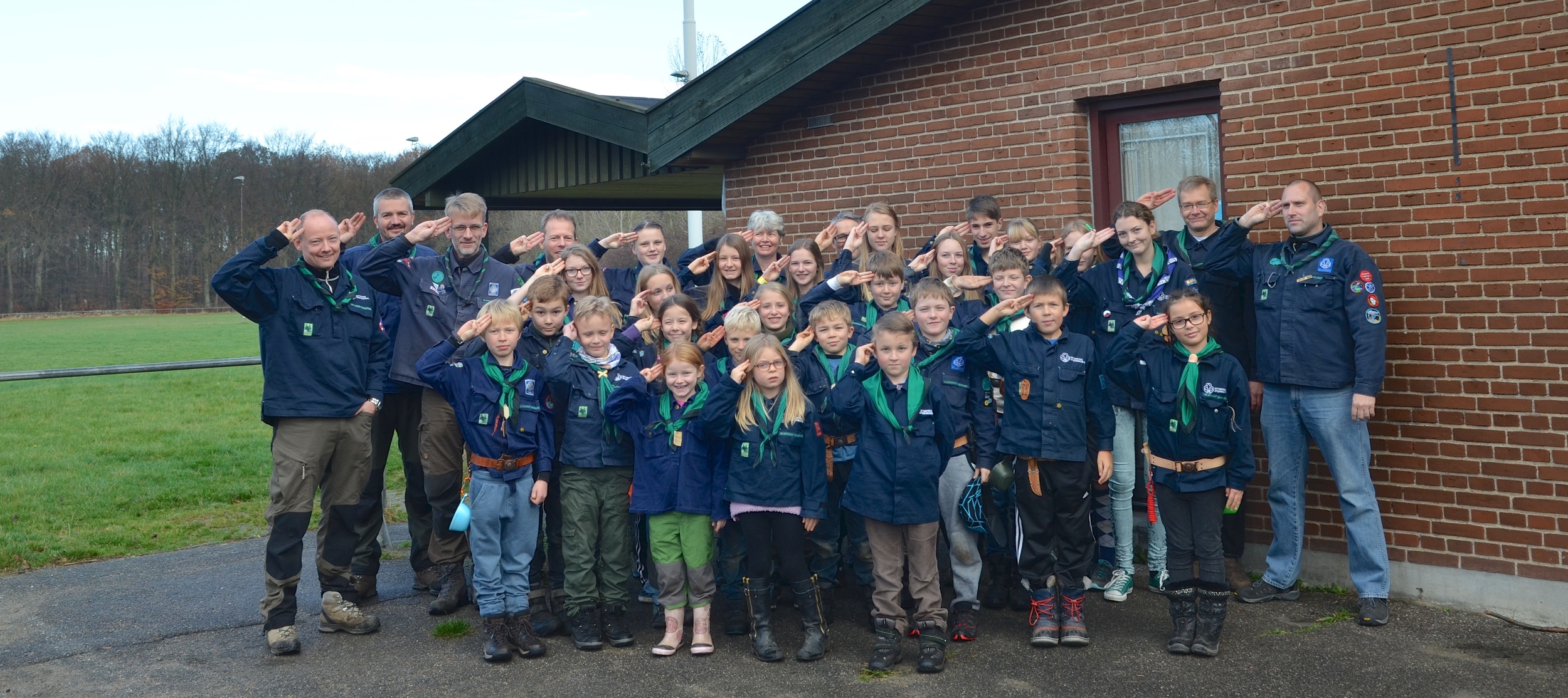Blackfoot-spejderne i Blovstrød er utrolig lettede over, at de ikke skal betale kommunal grundskyld, og varmer nu op til en ovetagelses-reception, som afvikles på søndag. Foto: AOB