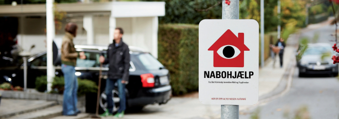 Der er netop udkommet nyt materiale fra Det Kriminalpræventive Råd vedr. Nabohjælp, som specielt er rettet mod grundejer- og boligforeninger.