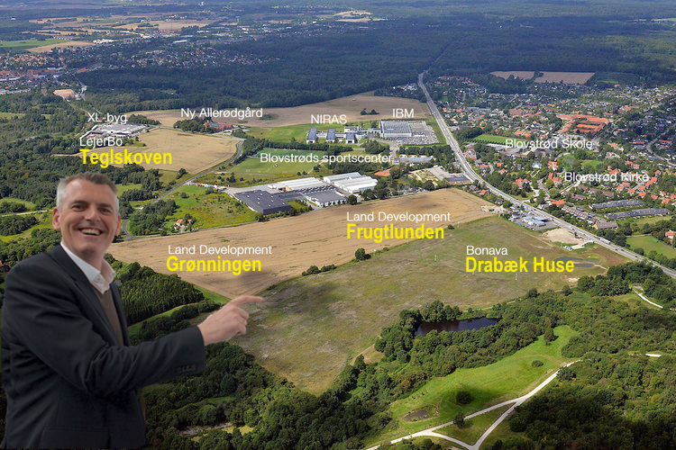Jesper Hammer siger: Vi vil fortælle om de fire store boligprojekter, der er planlagt vest for Kongevejen: 1) 'Drabæk Huse', præstejordens to boligområder: 2) 'Frugtlunden' og 3) 'Grønningen' samt bebyggelsen 4) 'Teglskoven'. Endvidere vil vi også orientere om saneringen af Kongevejen. Manipuleret foto: AOB