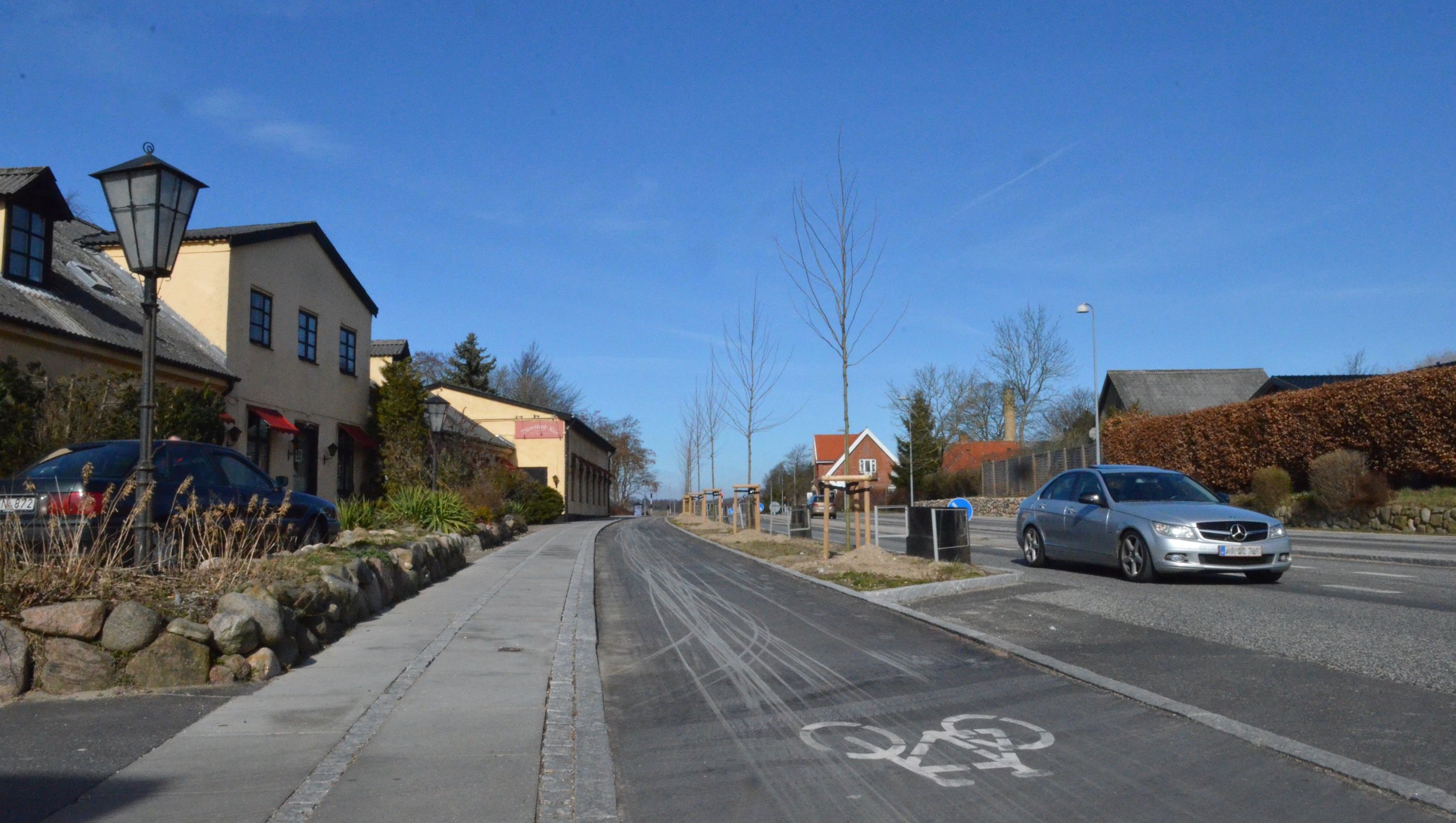 Bl.a. denne del af supercykelstien skal graves op igen, for at give plads for lægning af en hovedfjernvarmeledning, der føres fra Birkerød og frem til Blovstrødhallen, Blovstrød Skole og svømmehallen. Foto: AOB