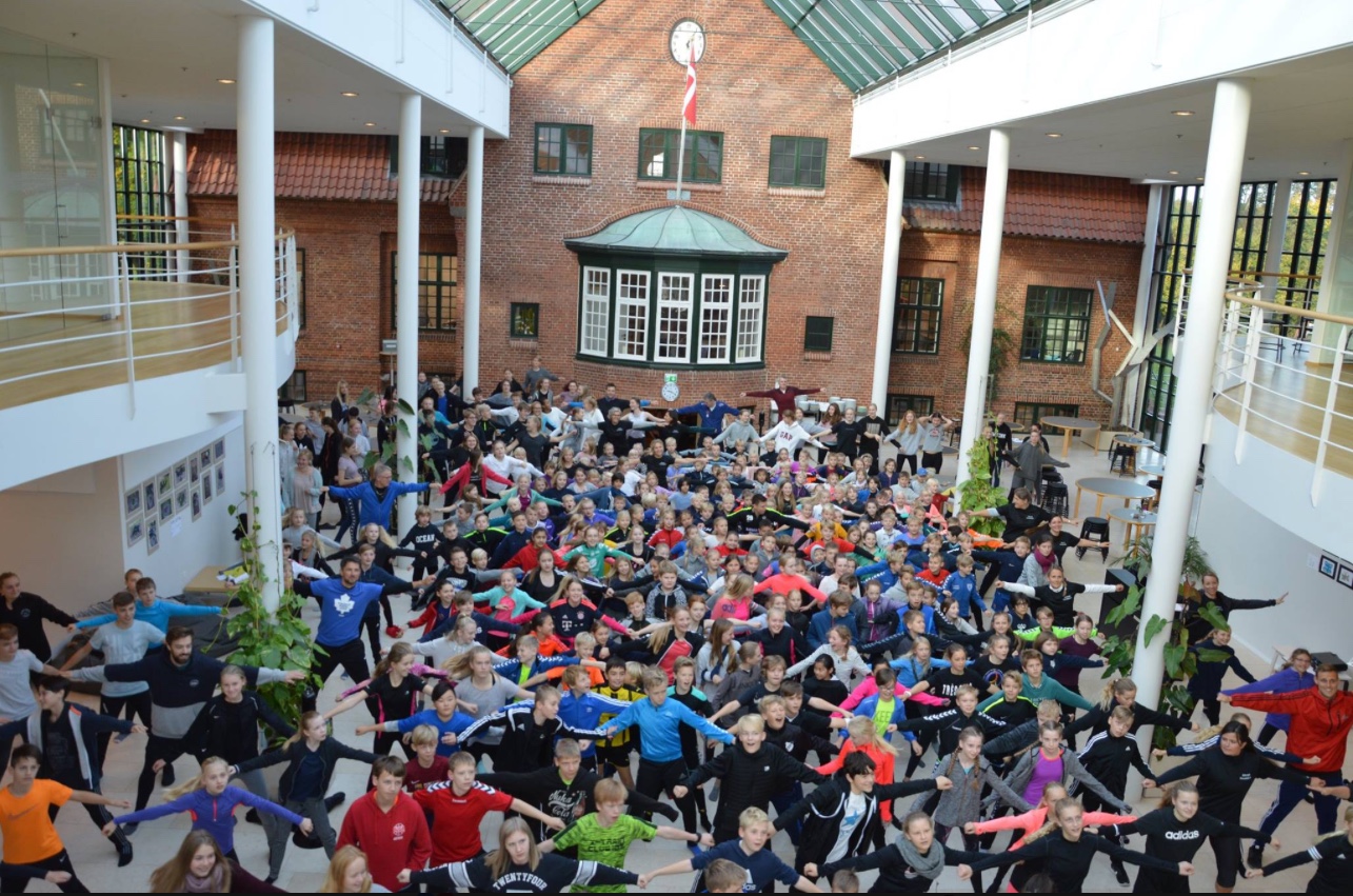 Allerød Privatskole deltog fredag formiddag i 'Skolernes motionsdag'. Foto: Allerød Privatskole