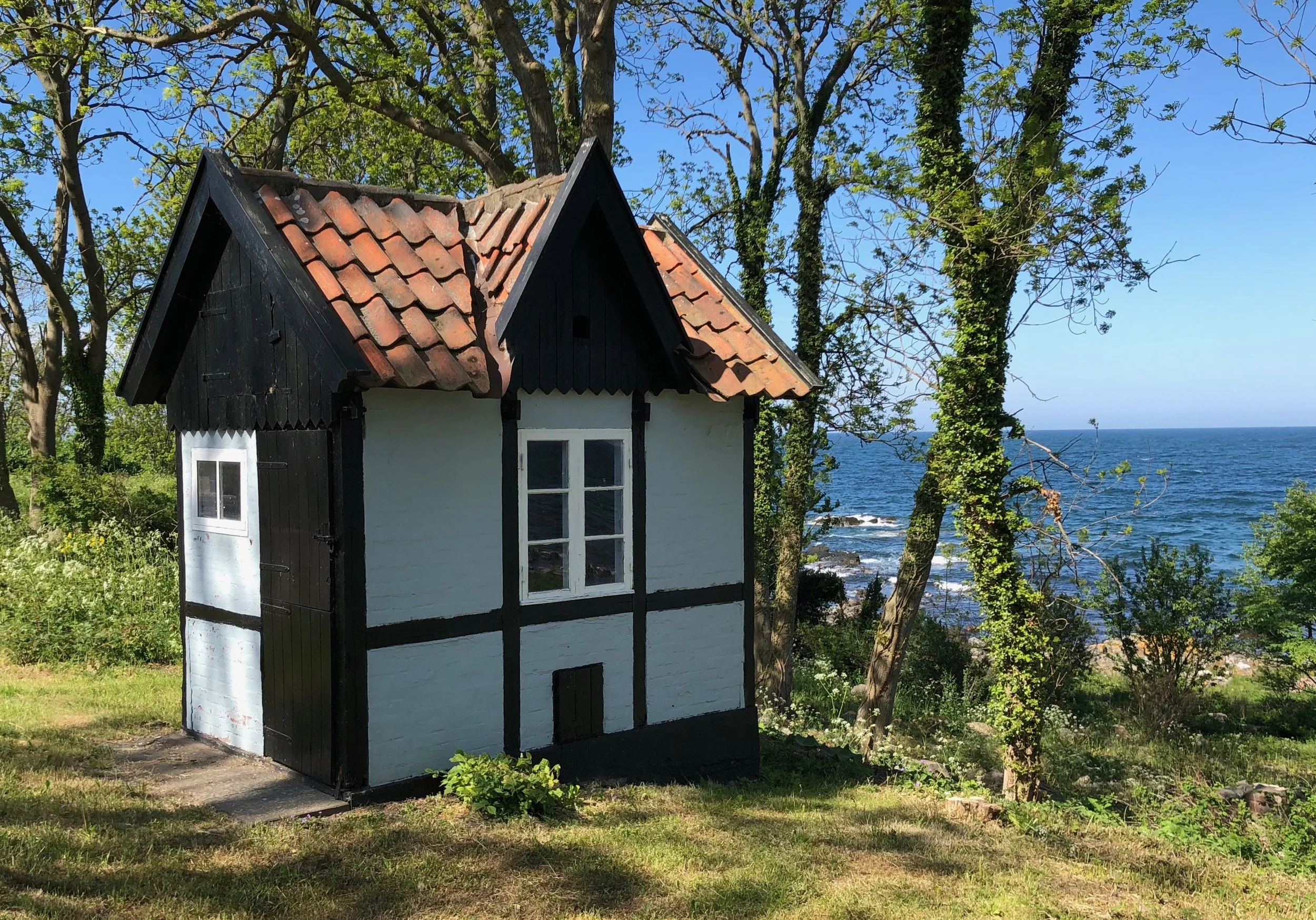 Sikkert Danmarks mindste sommerhus. Foto: AOB