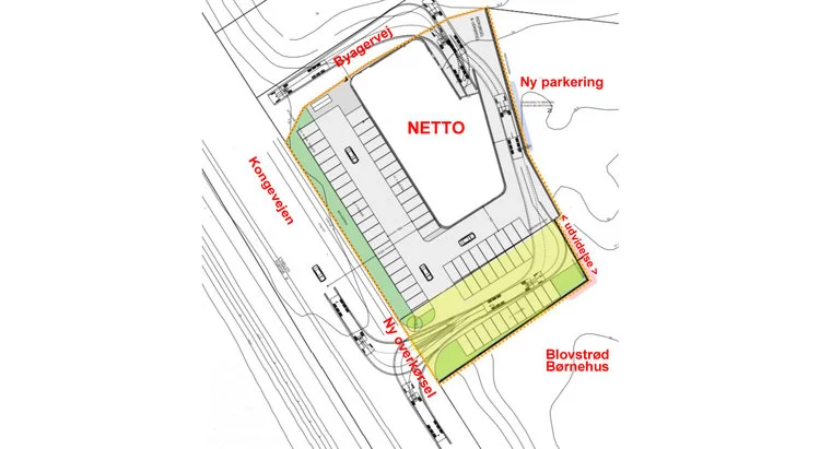 Fremover bliver ind- og udkørslen direkte fra/til Kongevejen for alle kundebiler. Alle varebiler til NETTO vil ogå køre direkte ind fra Kongevejen og bag om butikken, men når lastbilerne har afleveret varerne og igen forlader butikken, kører de til venstre ad Byagervej og ud på Kongevejen. Varebilerne vil således ikke fremover belaste hele Byagervej. Tekster: AOB